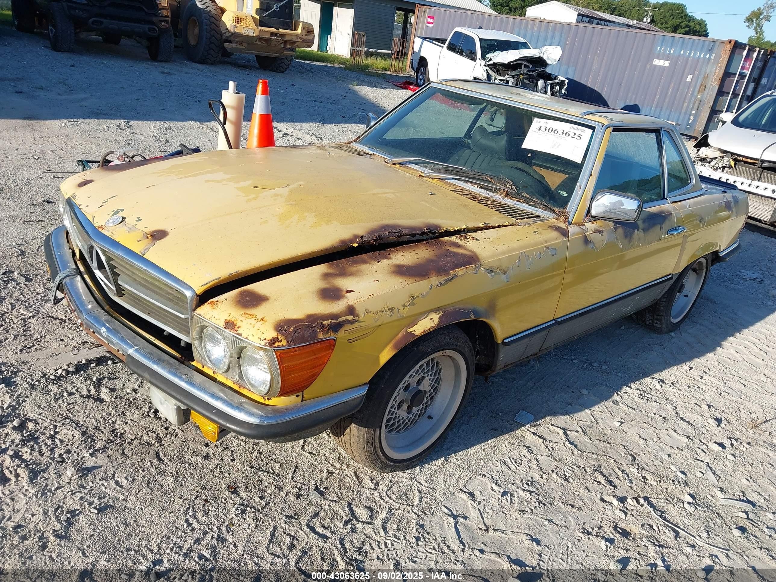 1972 Mercedes 280se   Желтый vin: 10704212002756   
