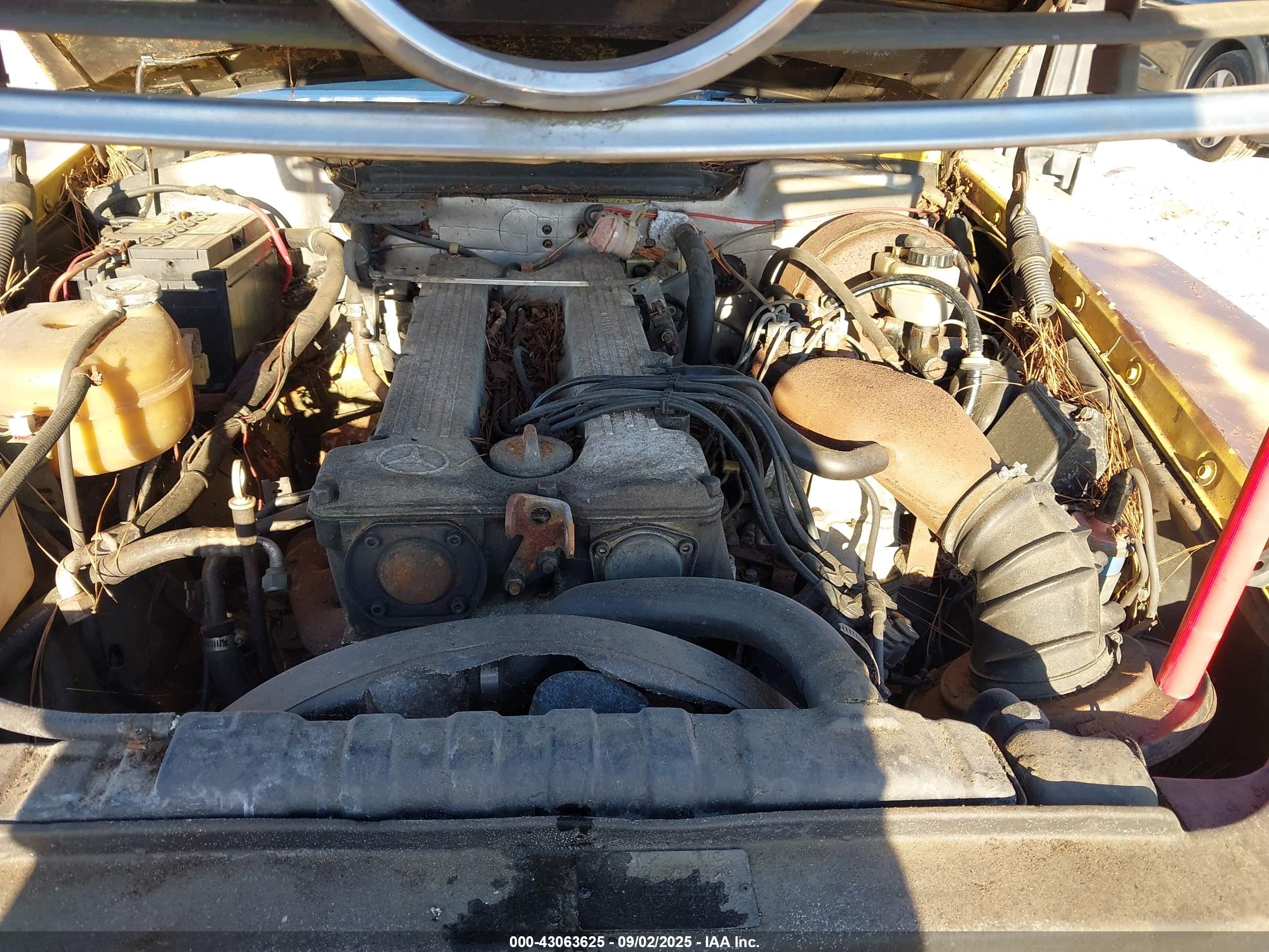 1972 Mercedes 280se   Желтый vin: 10704212002756   