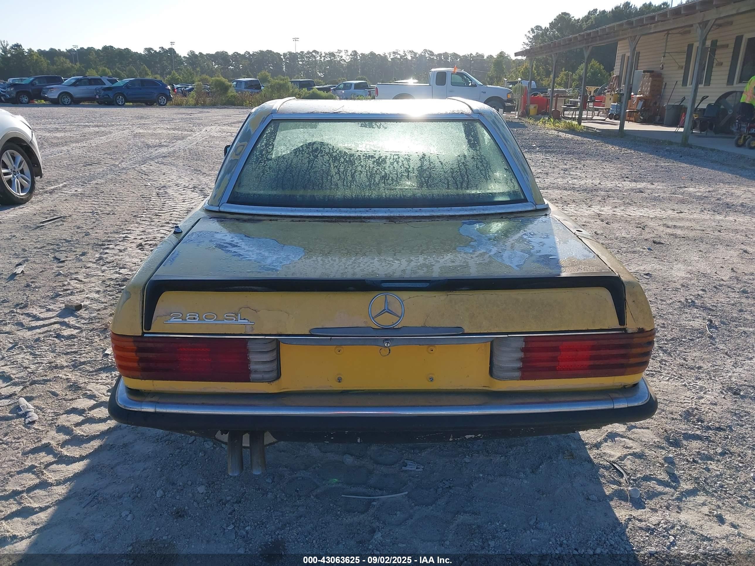 1972 Mercedes 280se   Желтый vin: 10704212002756   