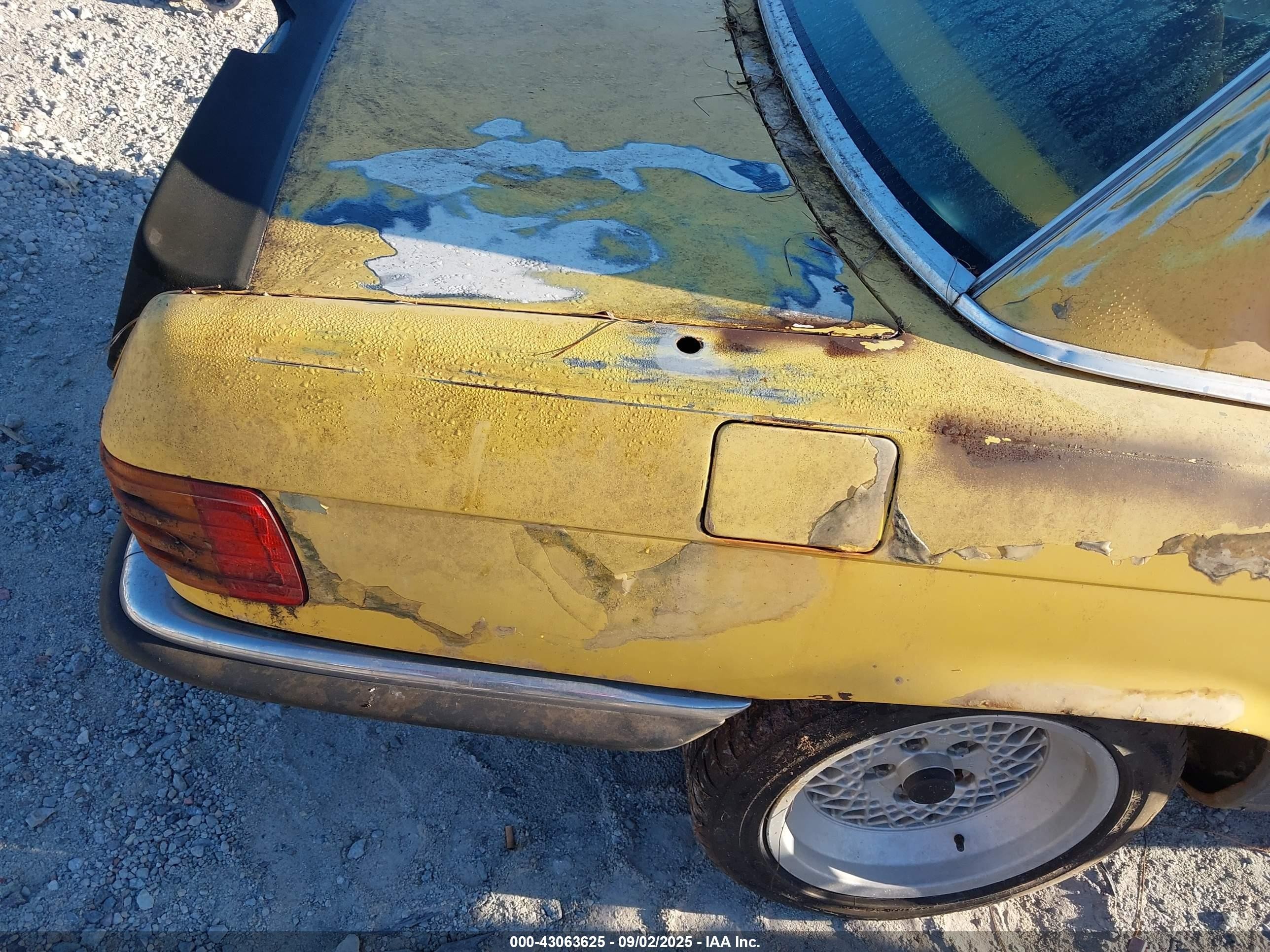 1972 Mercedes 280se   Желтый vin: 10704212002756   