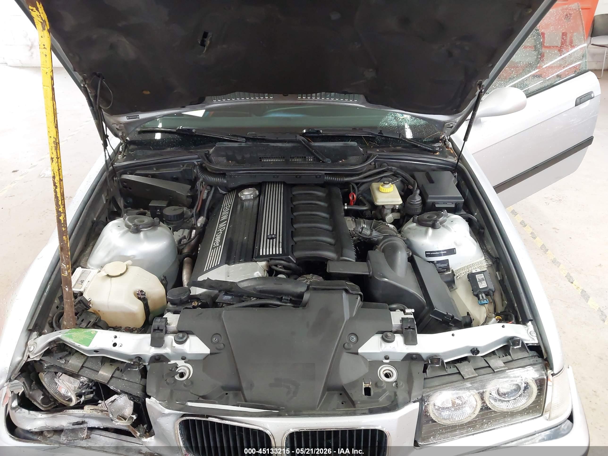 1995 Bmw M3   Silver vin: WBSBF9324SEH06818