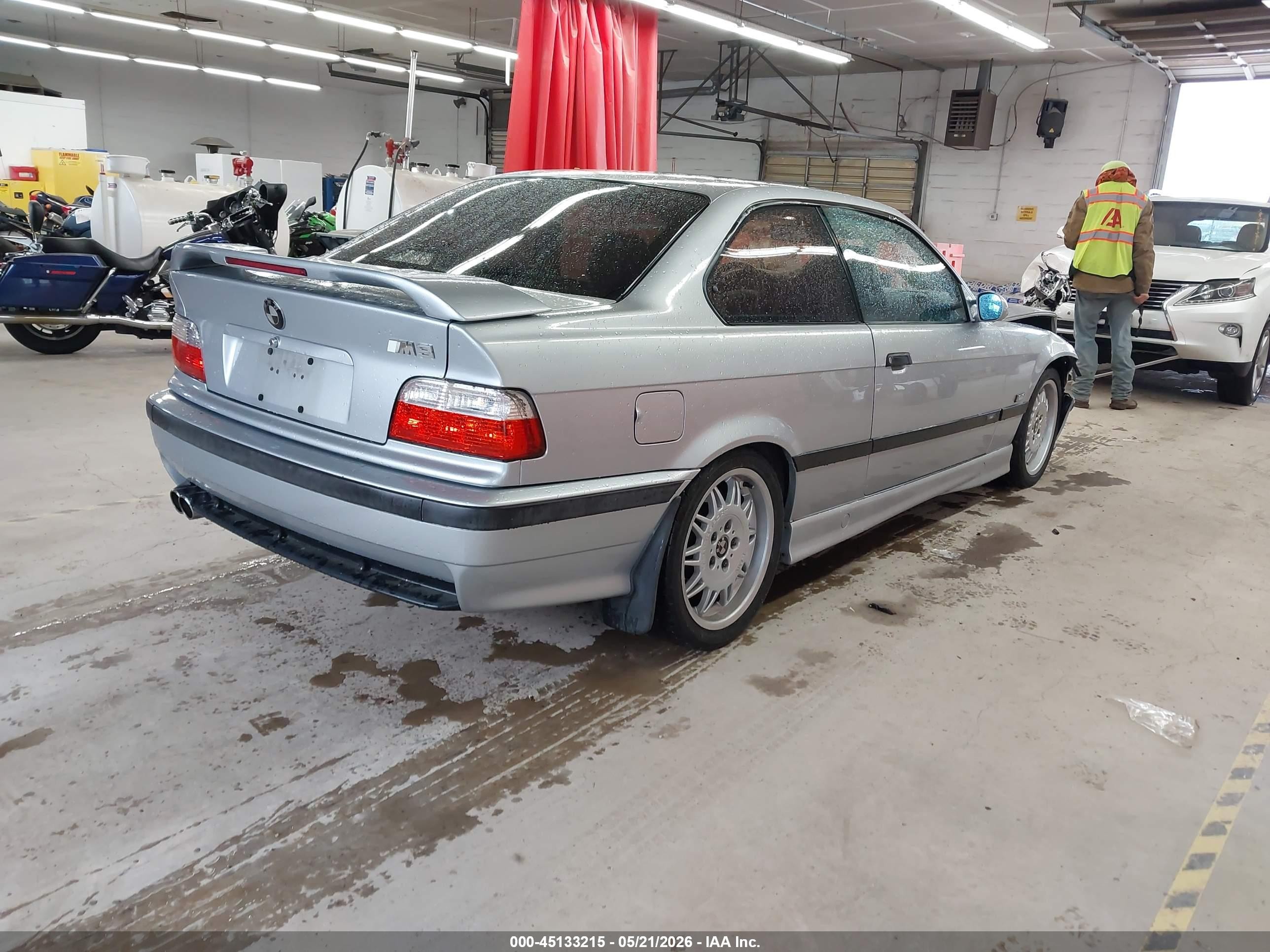 1995 Bmw M3   Silver vin: WBSBF9324SEH06818