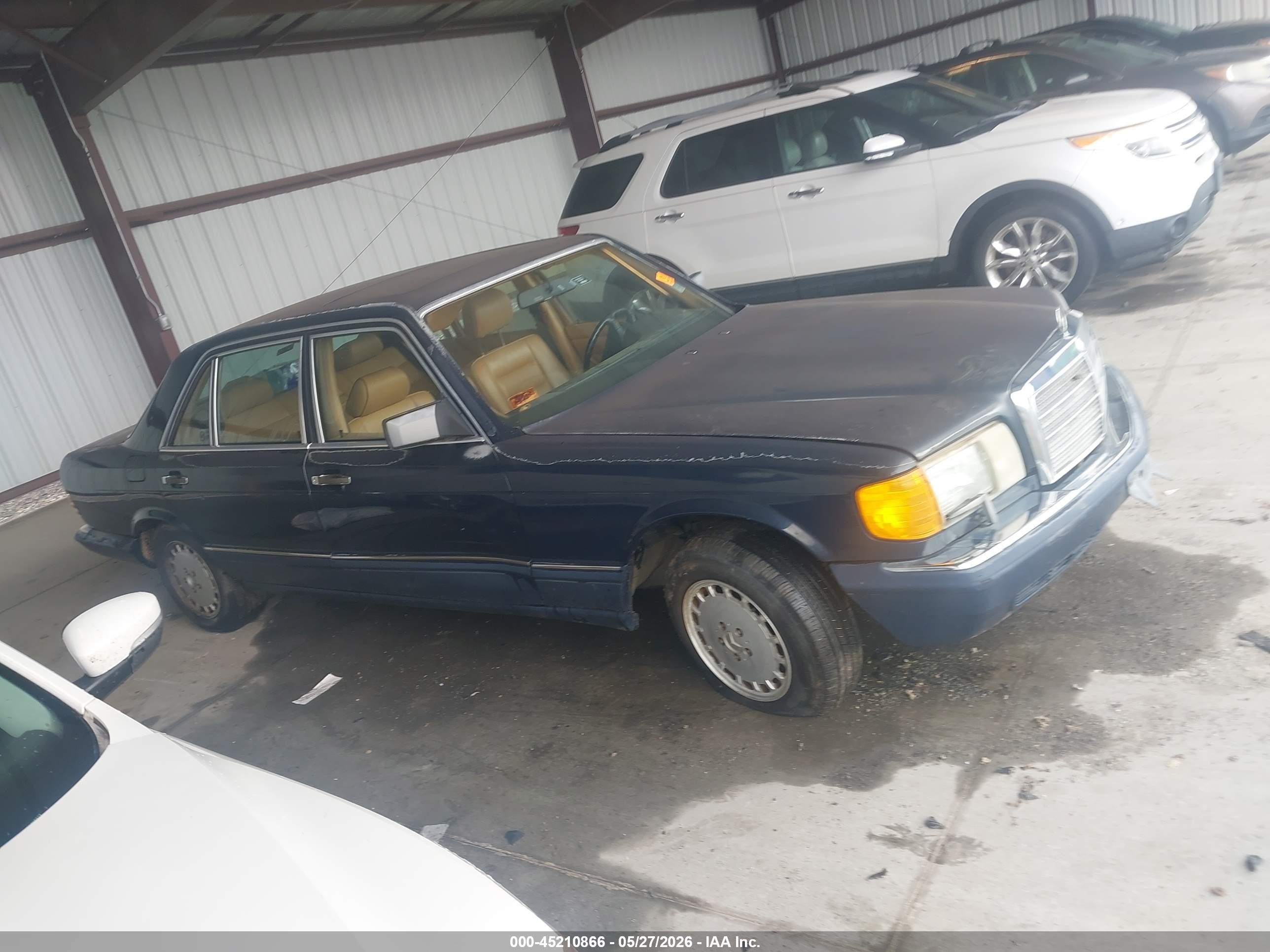 1991 Mercedes-benz 560 Sel Blue vin: WDBCA39E7MA565502