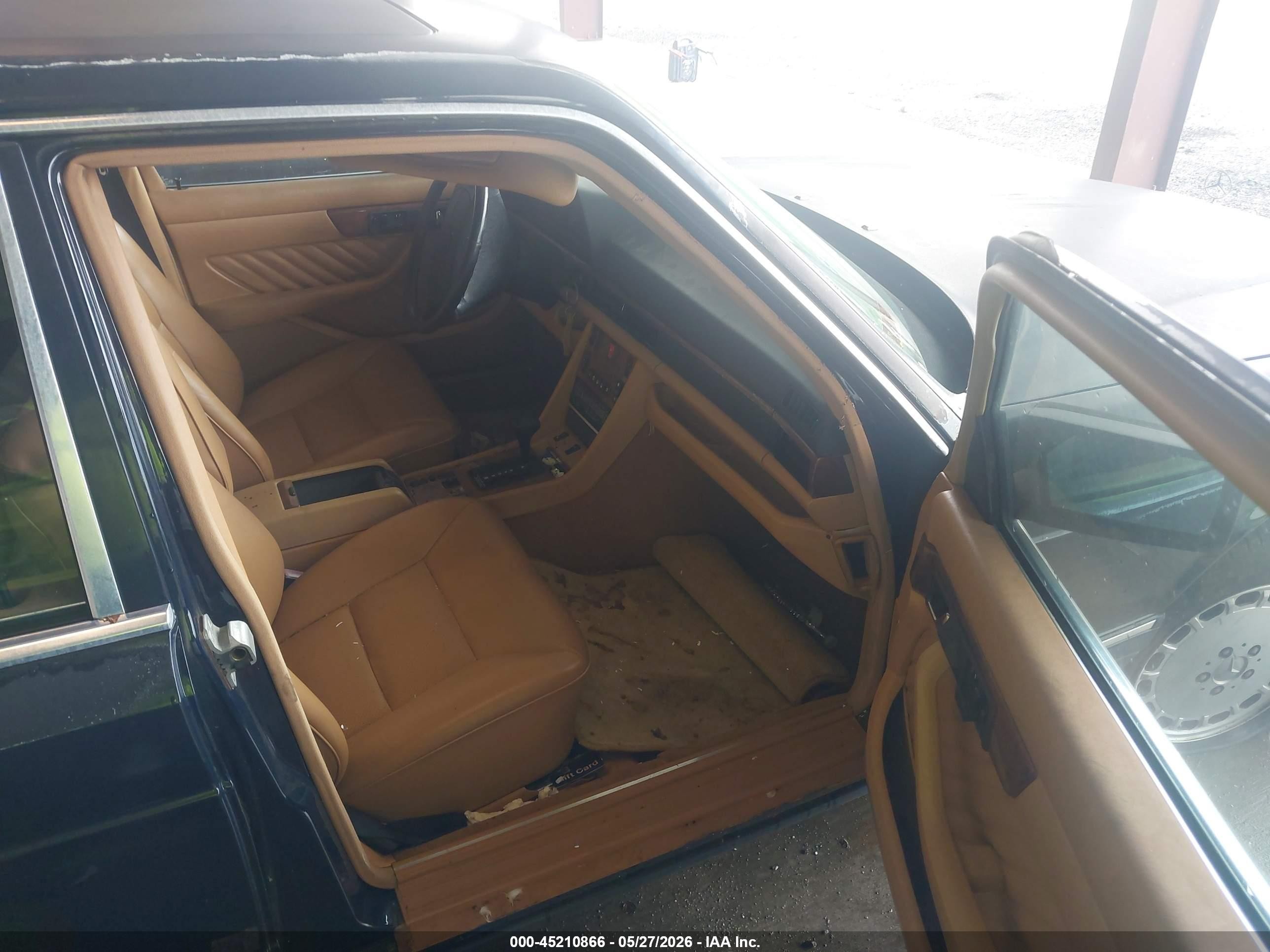 1991 Mercedes-benz 560 Sel Blue vin: WDBCA39E7MA565502
