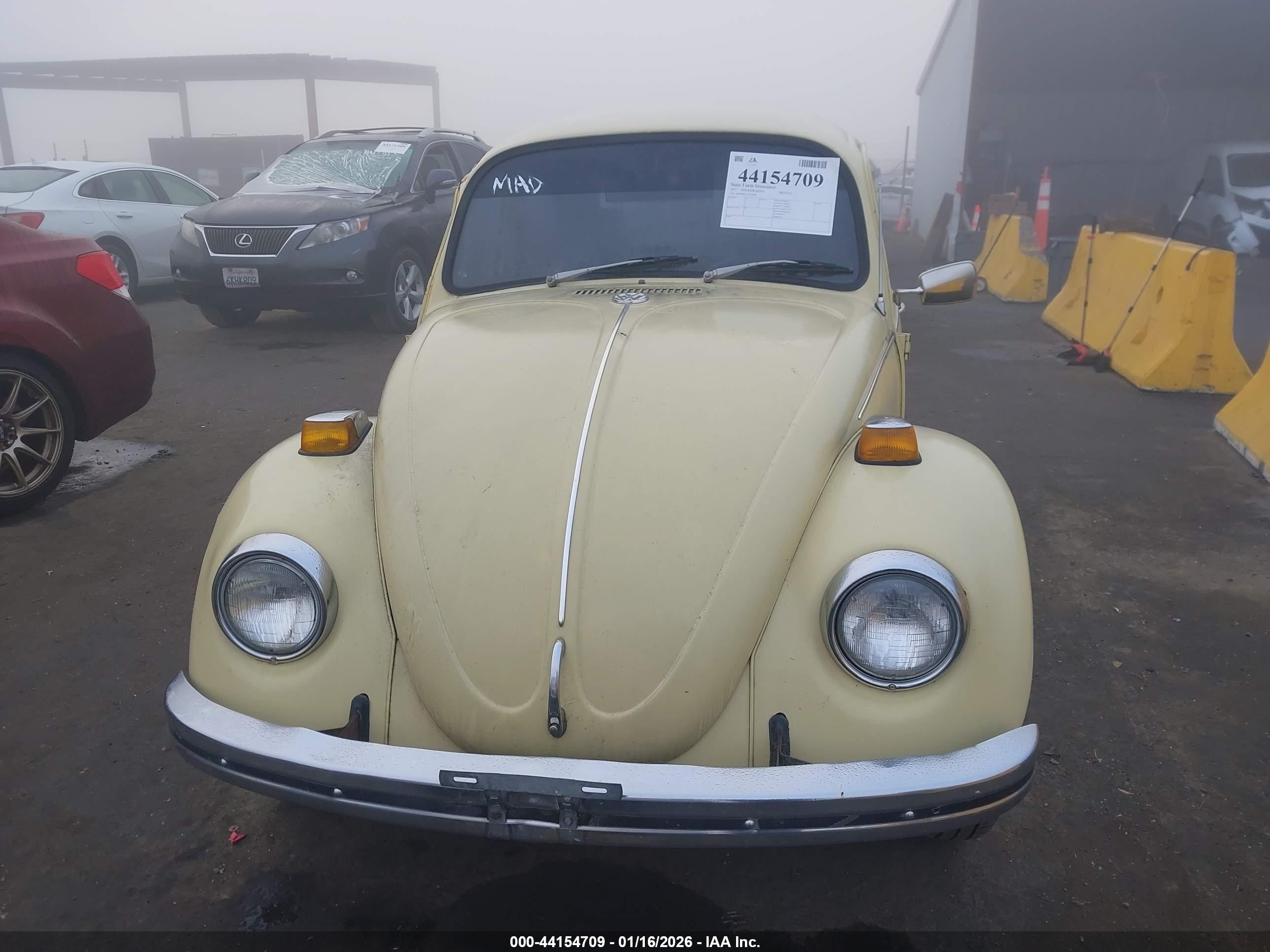 1971 Volkswagen Beetle   Yellow vin: 00000001112021096