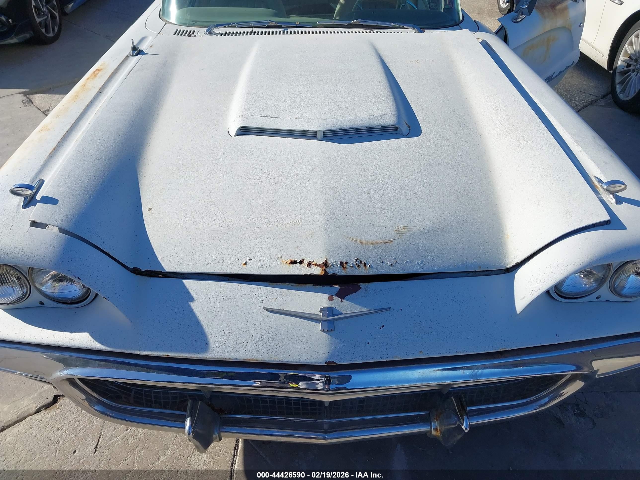 1960 Ford Thunderbird   White vin: 0000000Y71Y192808