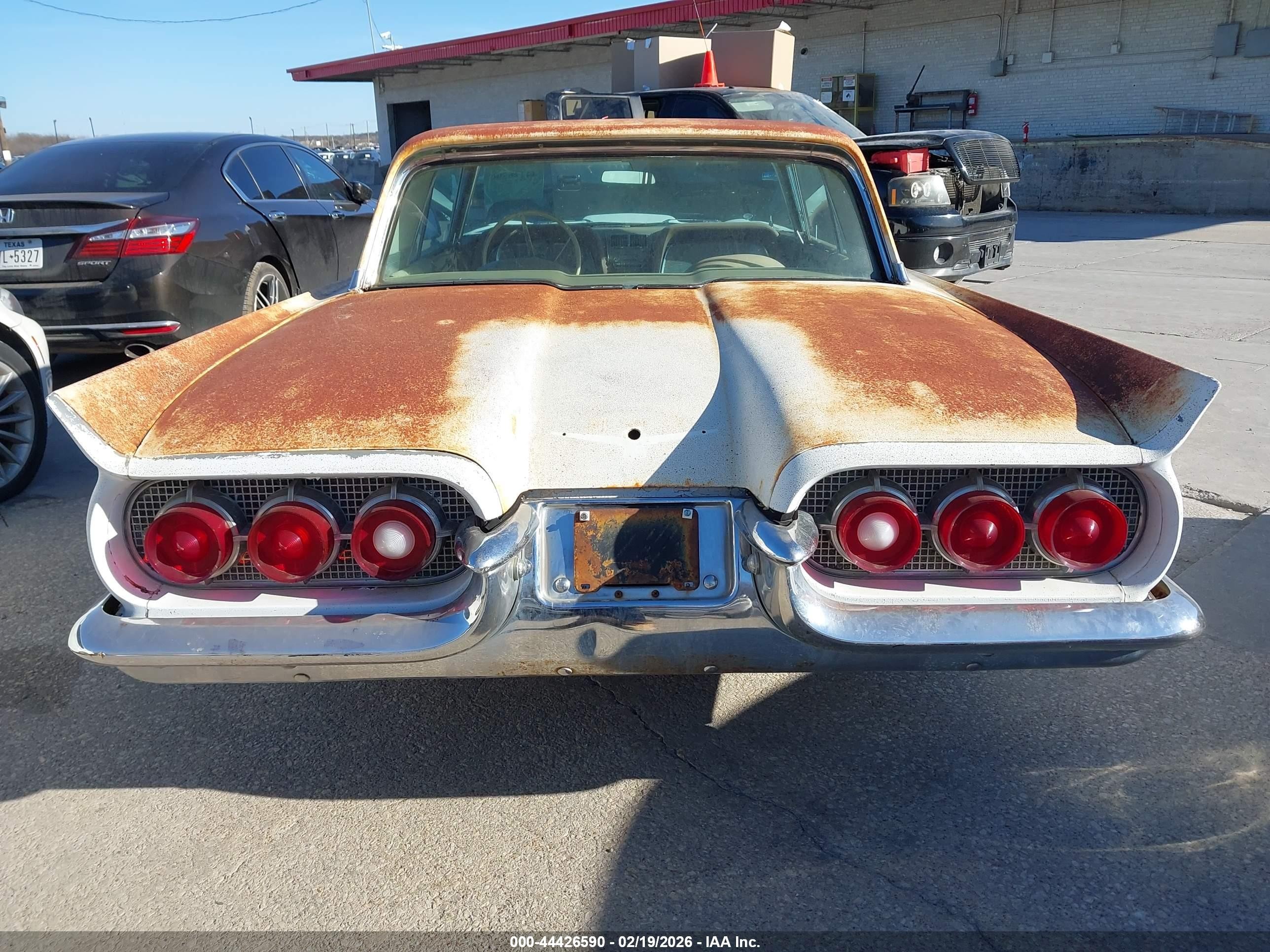 1960 Ford Thunderbird   White vin: 0000000Y71Y192808