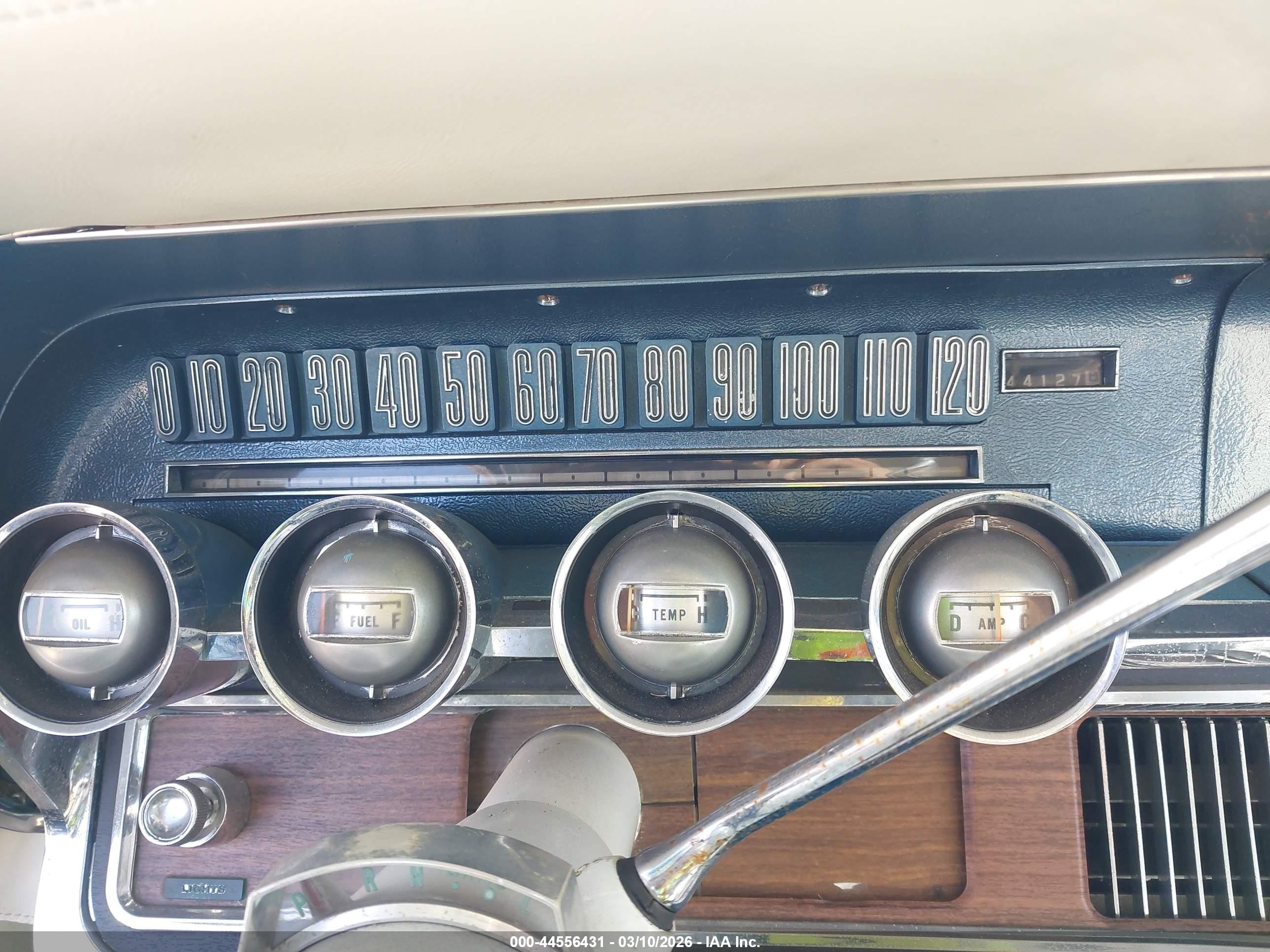1970 Ford Thunderbird Light Blue vin: 5Y87Z136555