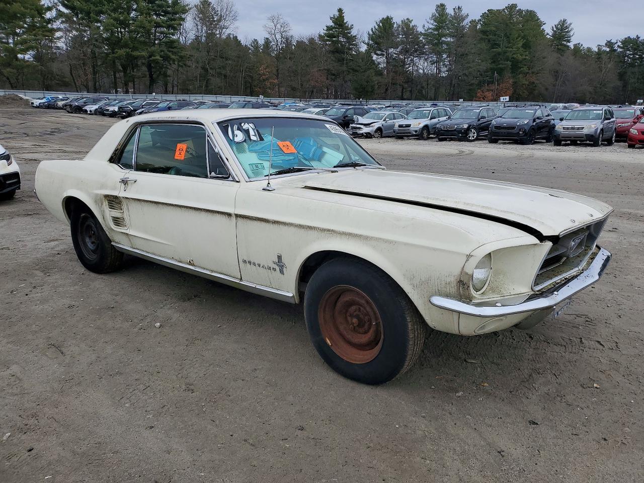 1967 Ford Mustang Beige vin: 0000007R01C113697