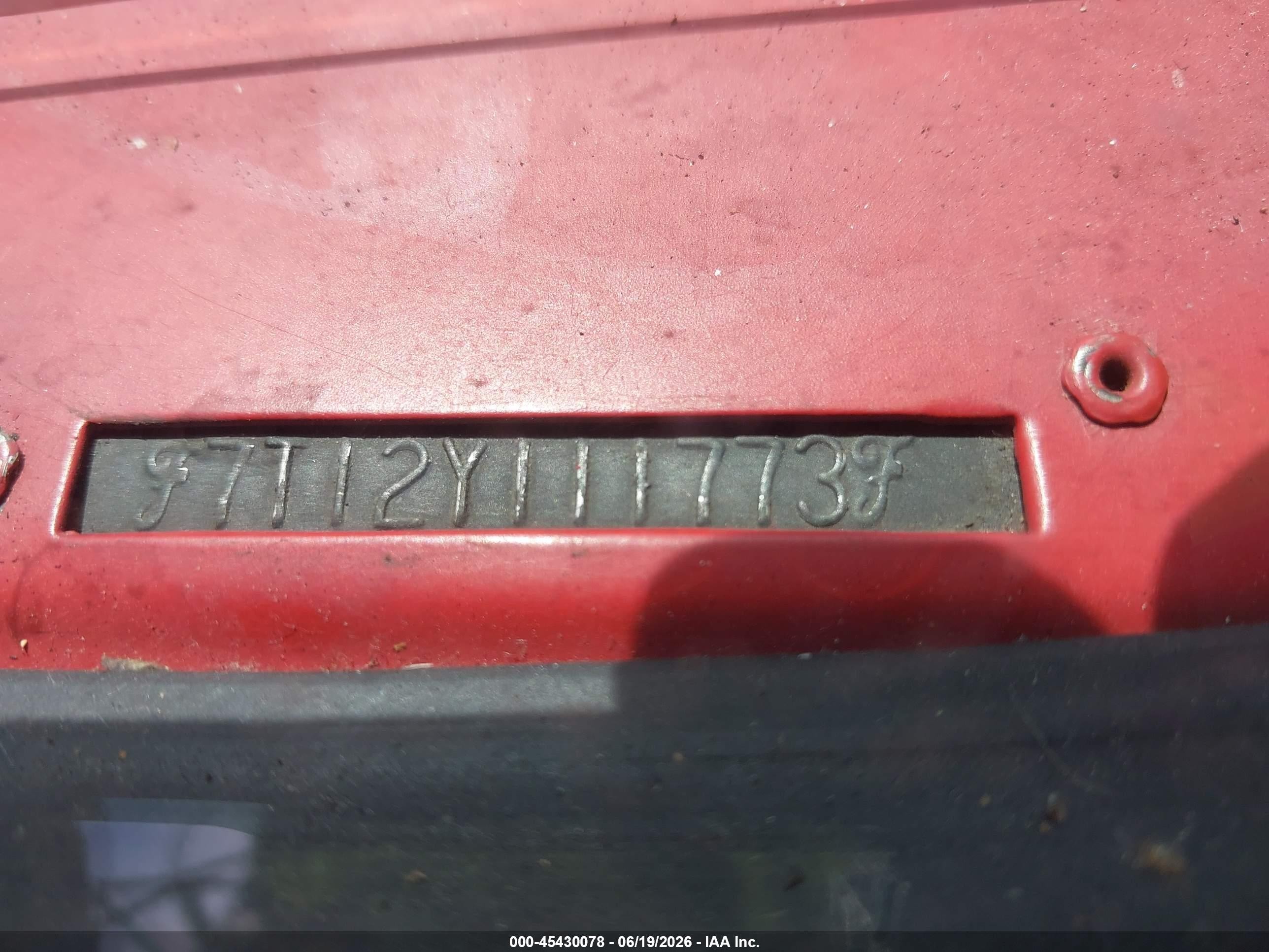 1977 Ford Other Red vin: 0000007T12Y111773