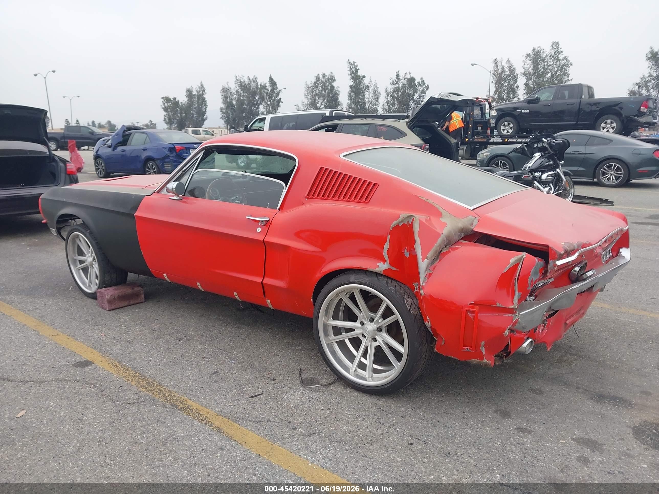 1968 Ford Mustang   Red vin: 0000008T02C107097