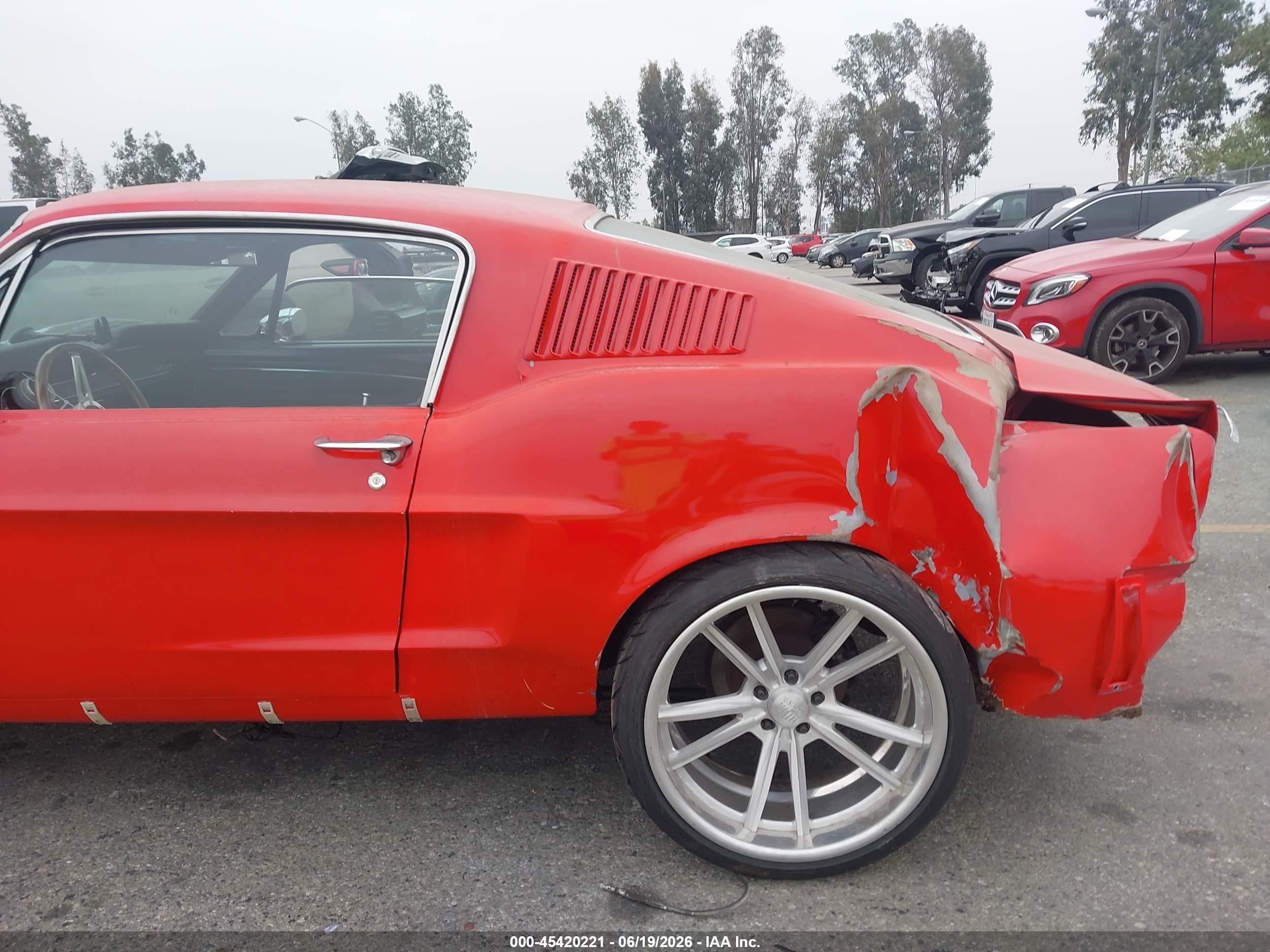 1968 Ford Mustang   Red vin: 0000008T02C107097