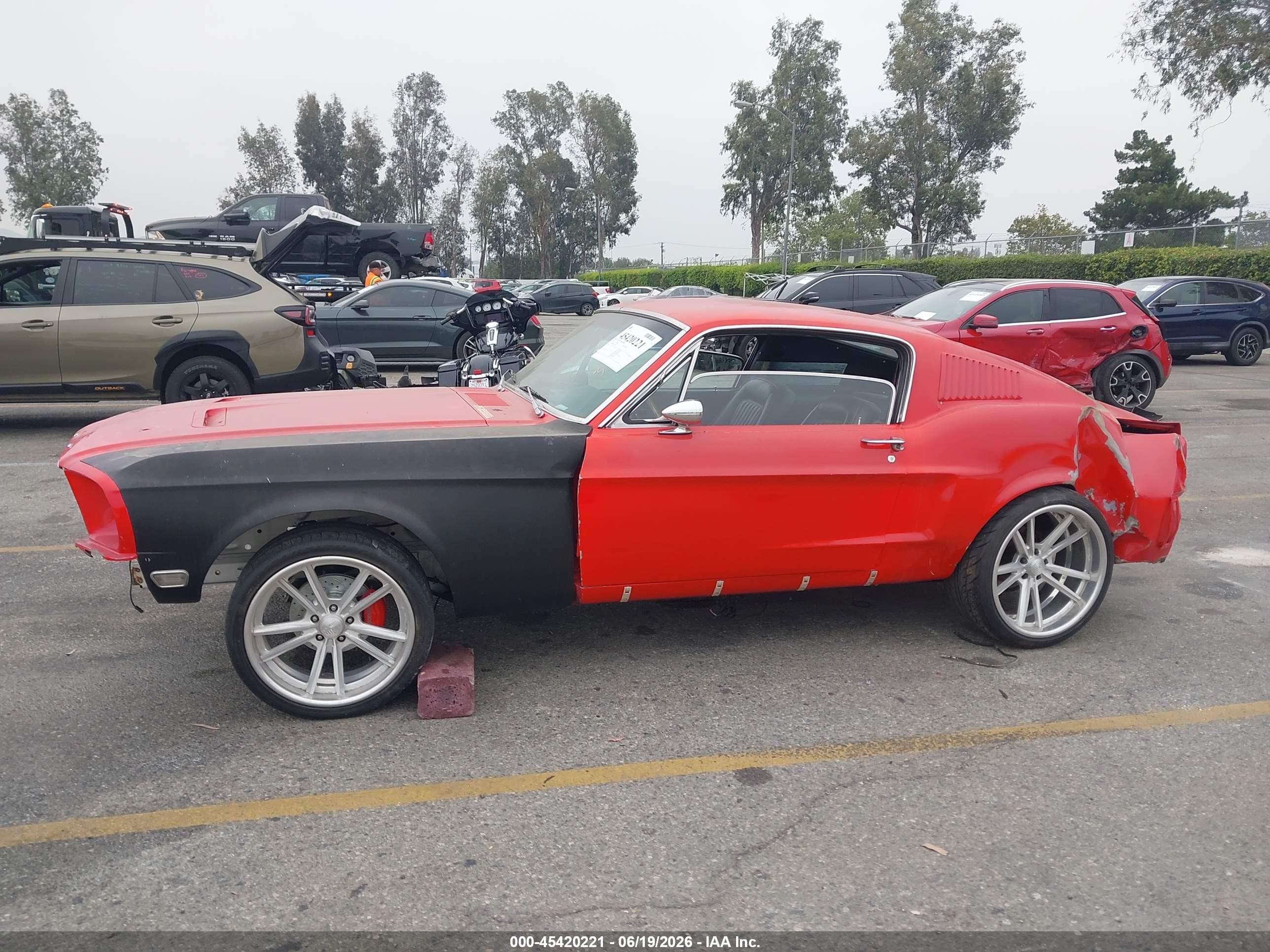 1968 Ford Mustang   Red vin: 0000008T02C107097