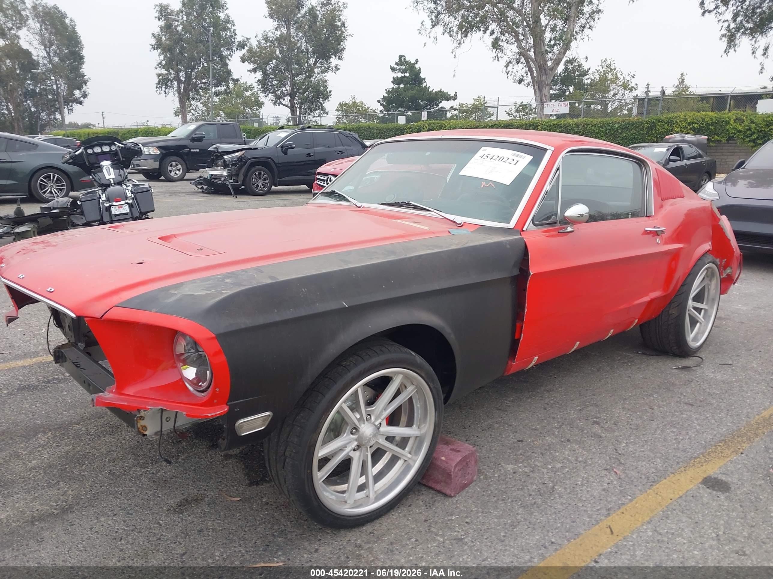 1968 Ford Mustang   Red vin: 0000008T02C107097