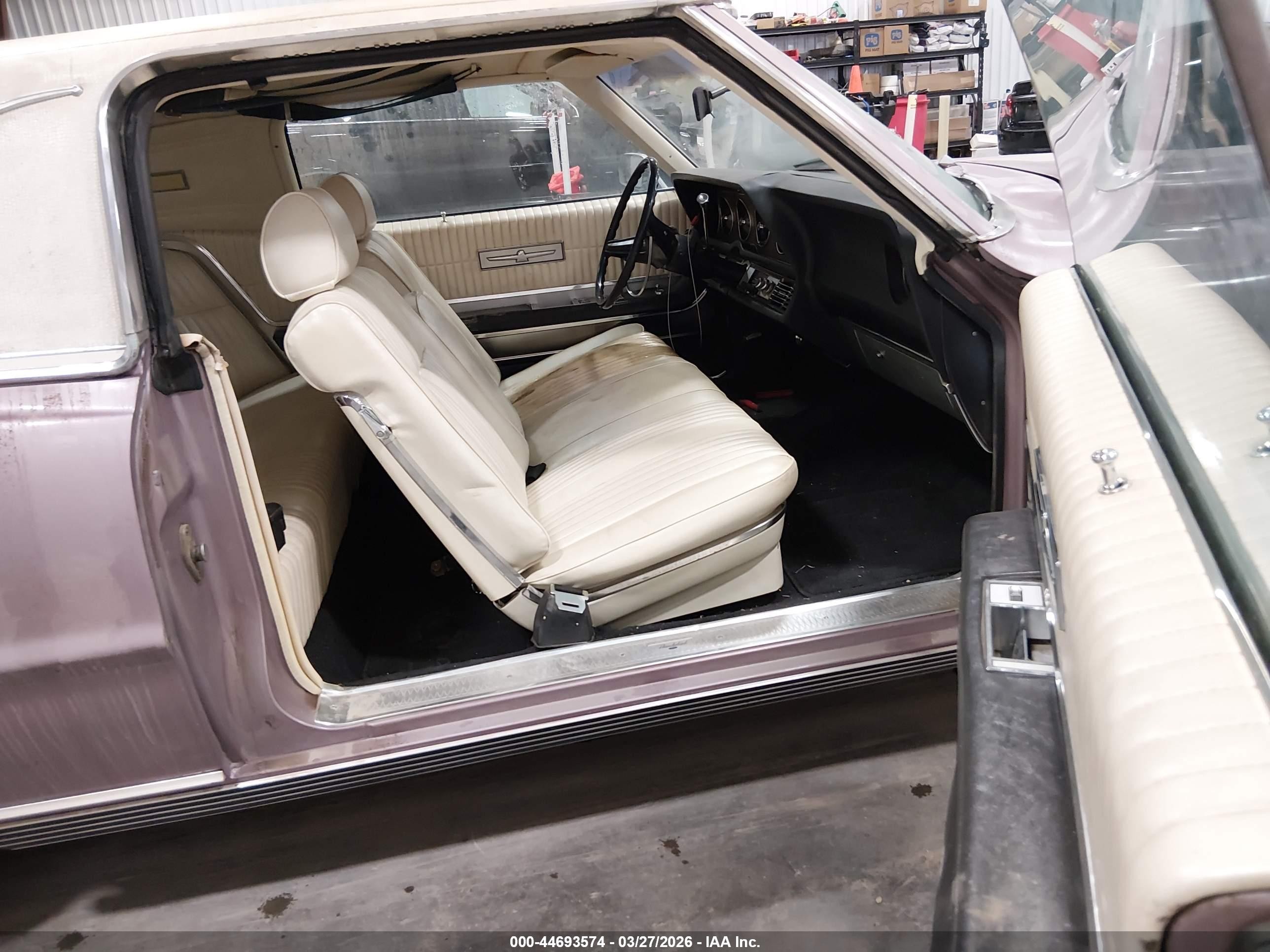 1969 Ford Thunderbird   Purple vin: 0000009J84N104152