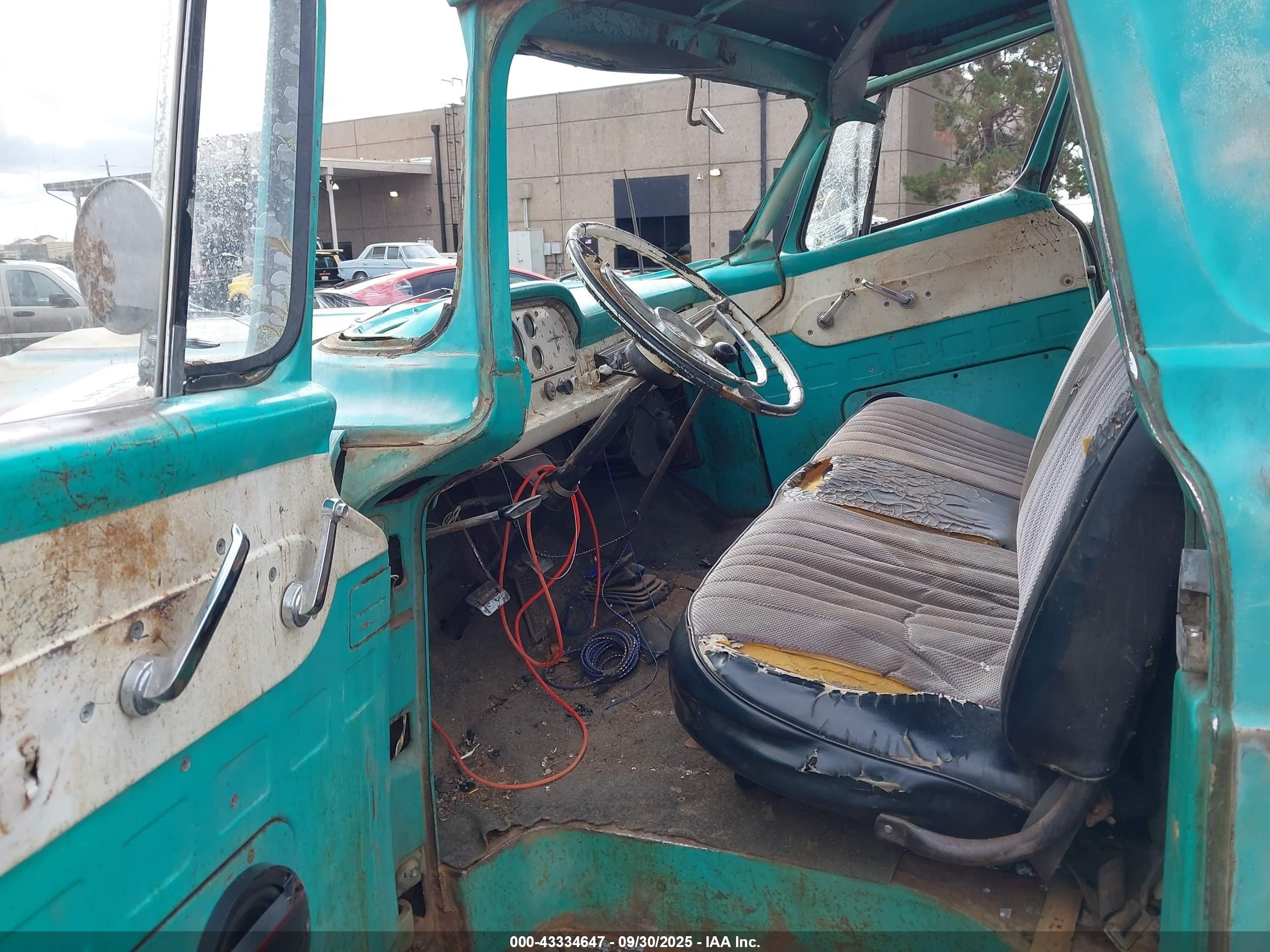 1960 Ford F100   Teal vin: 000000F10J0R33000