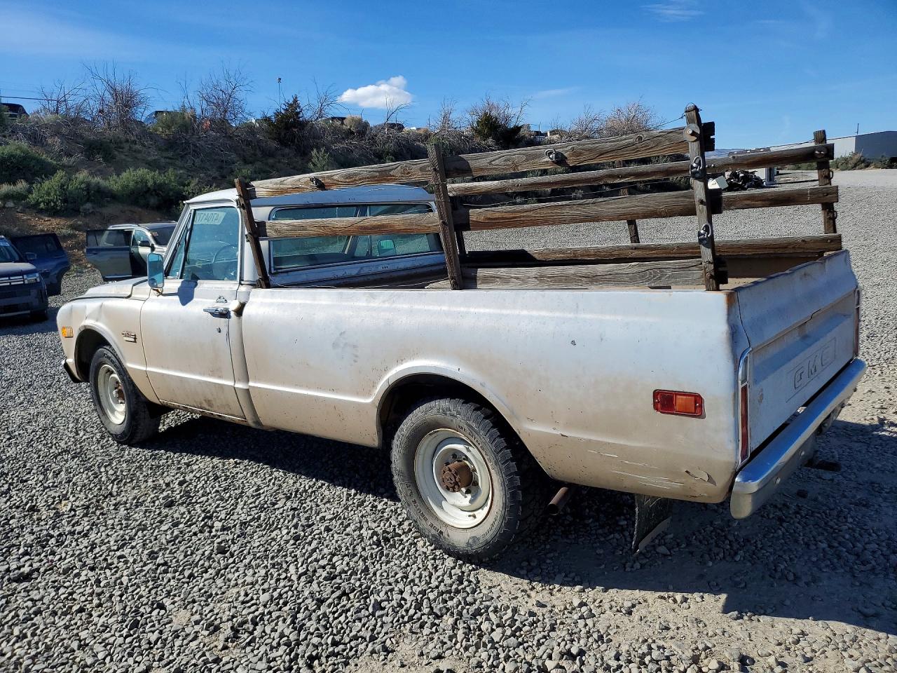 1968 Gmc Truck Two Tone vin: 00000CE20DZB22007