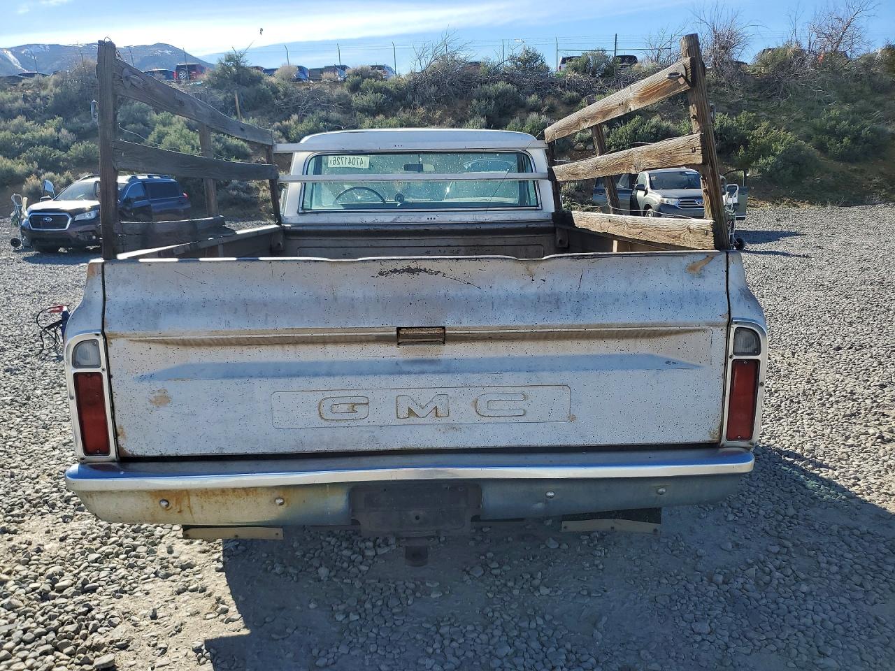 1968 Gmc Truck Two Tone vin: 00000CE20DZB22007
