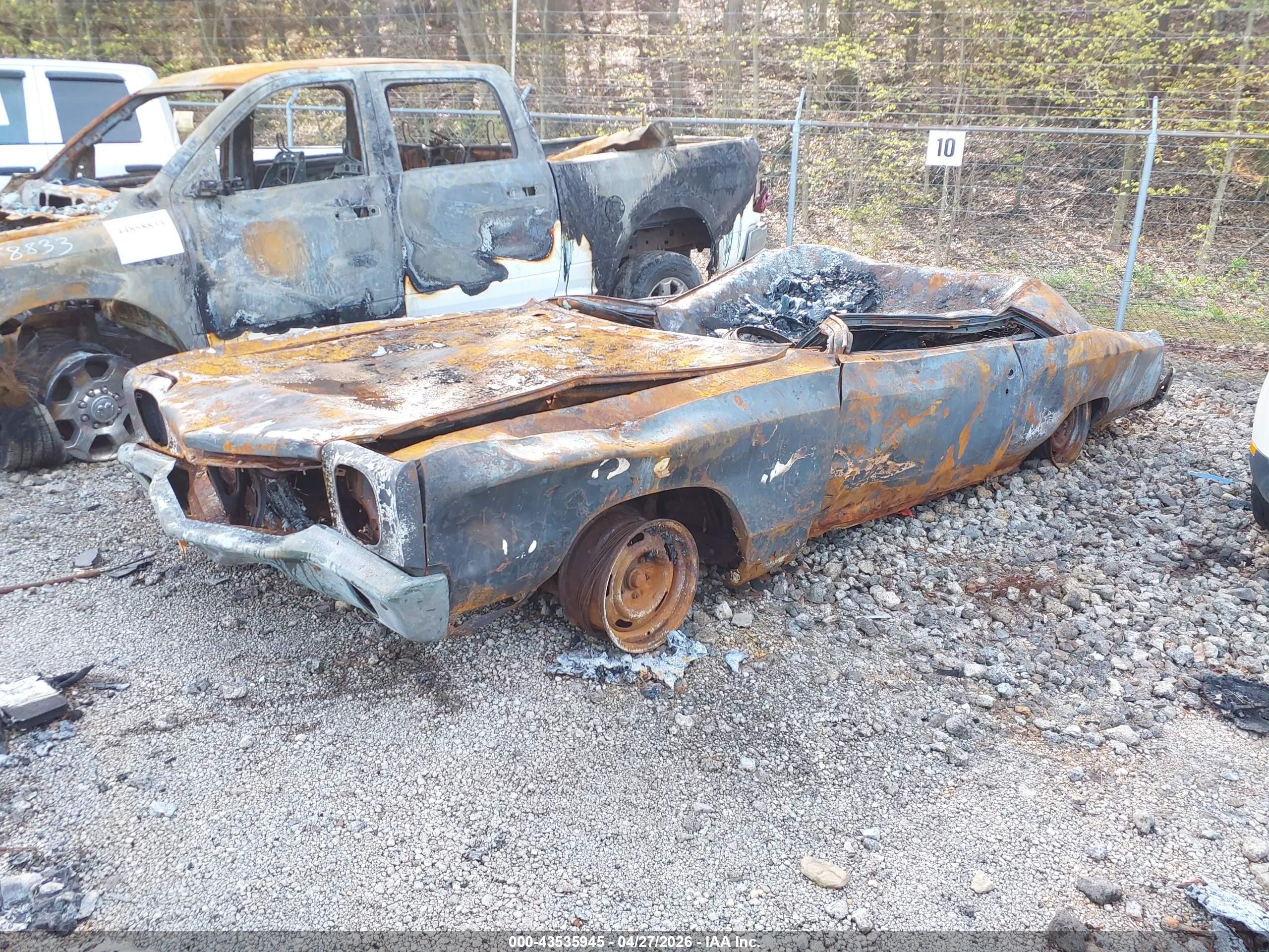 1970 Chevrolet Monte Carlo   Коричневый vin: 0000138570L122770