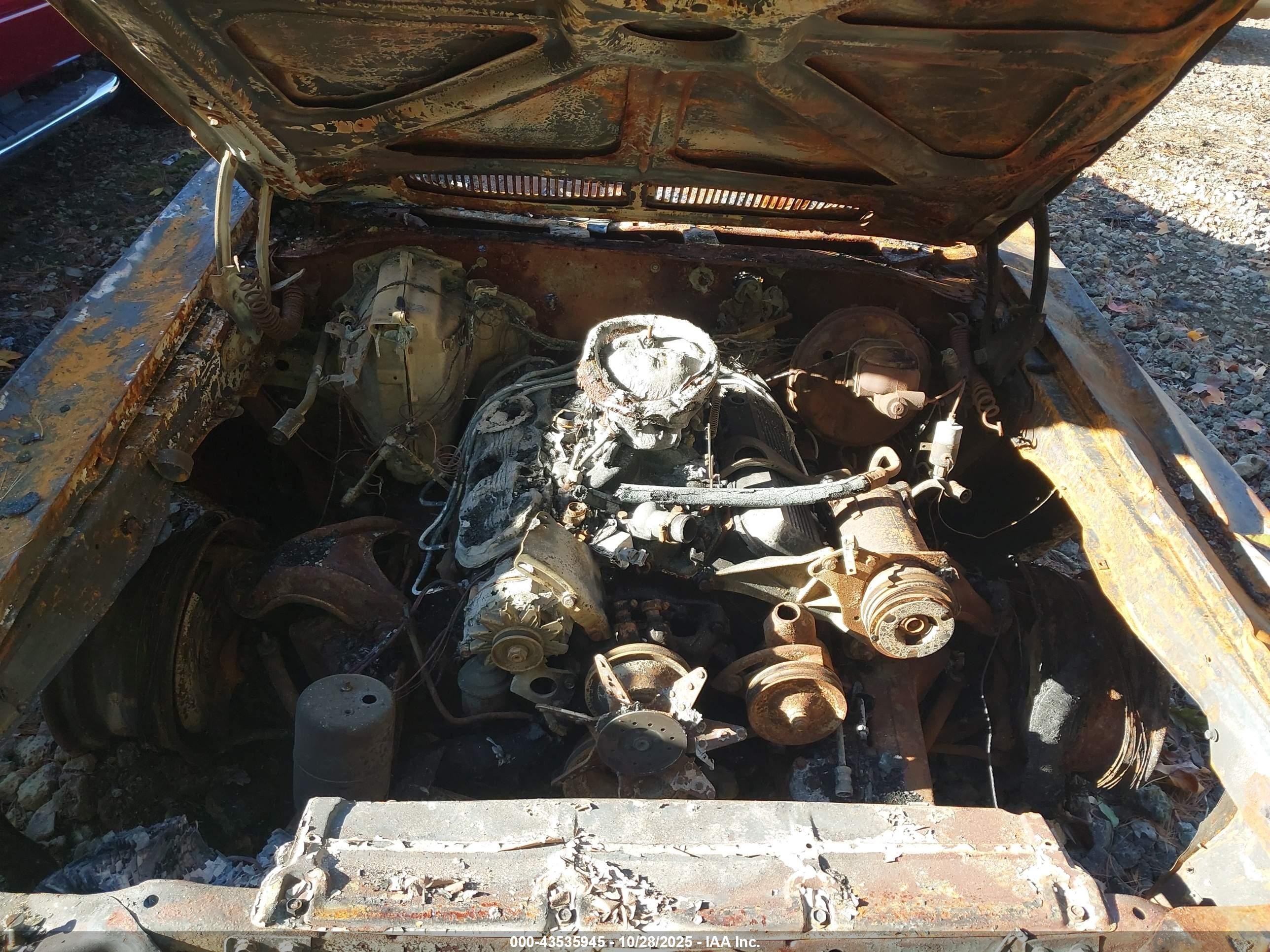 1970 Chevrolet Monte Carlo   Коричневый vin: 0000138570L122770