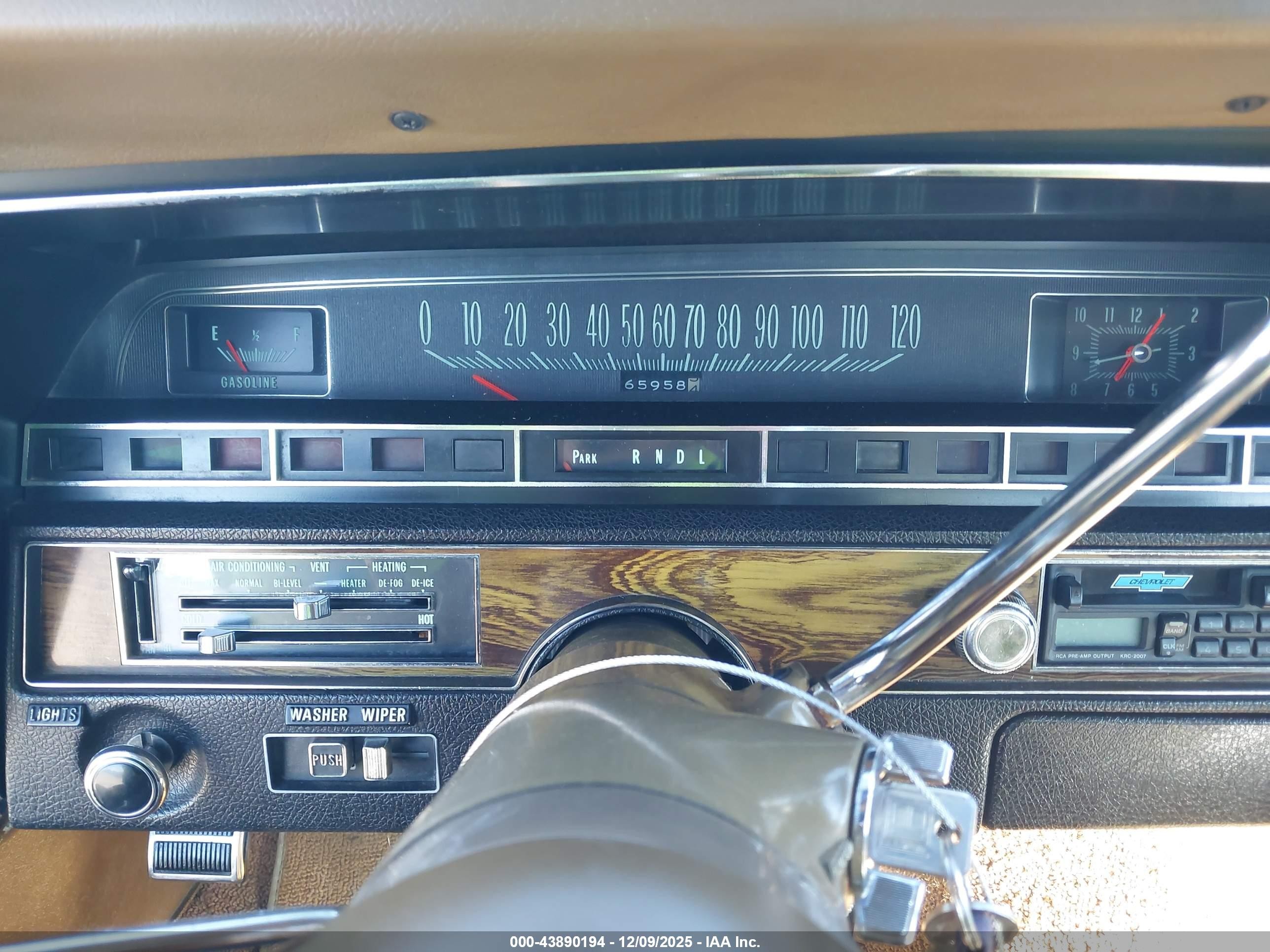 1969 Chevrolet Impala   Зеленый vin: 164479R011505    