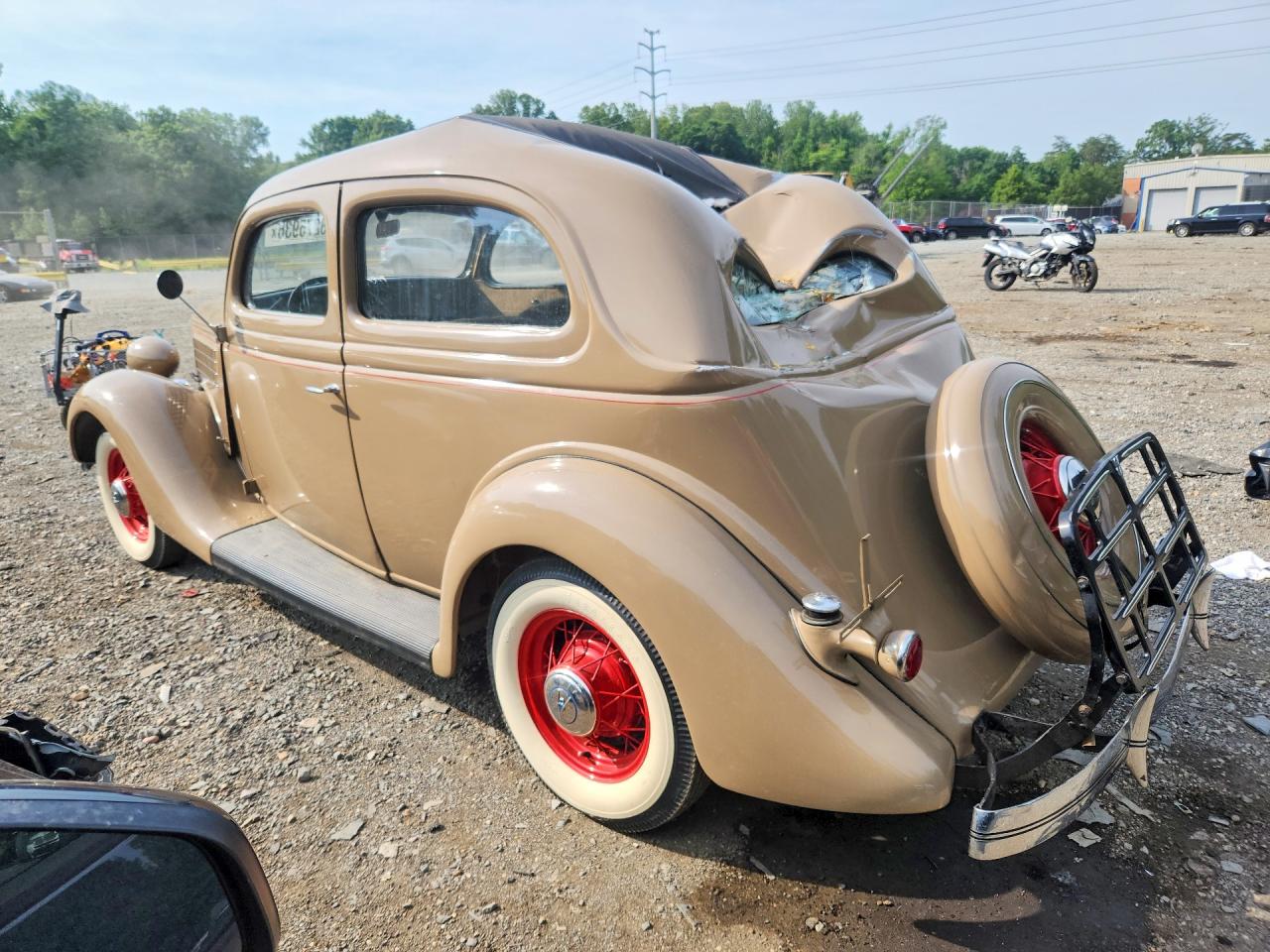 1935 Ford Other Tan vin: 0000182073744