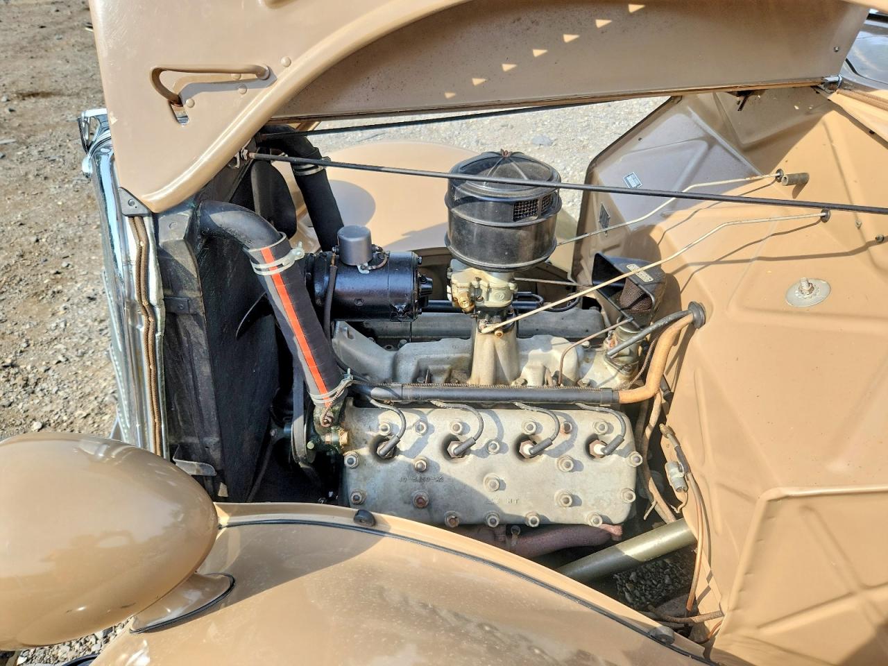 1935 Ford Other Tan vin: 0000182073744