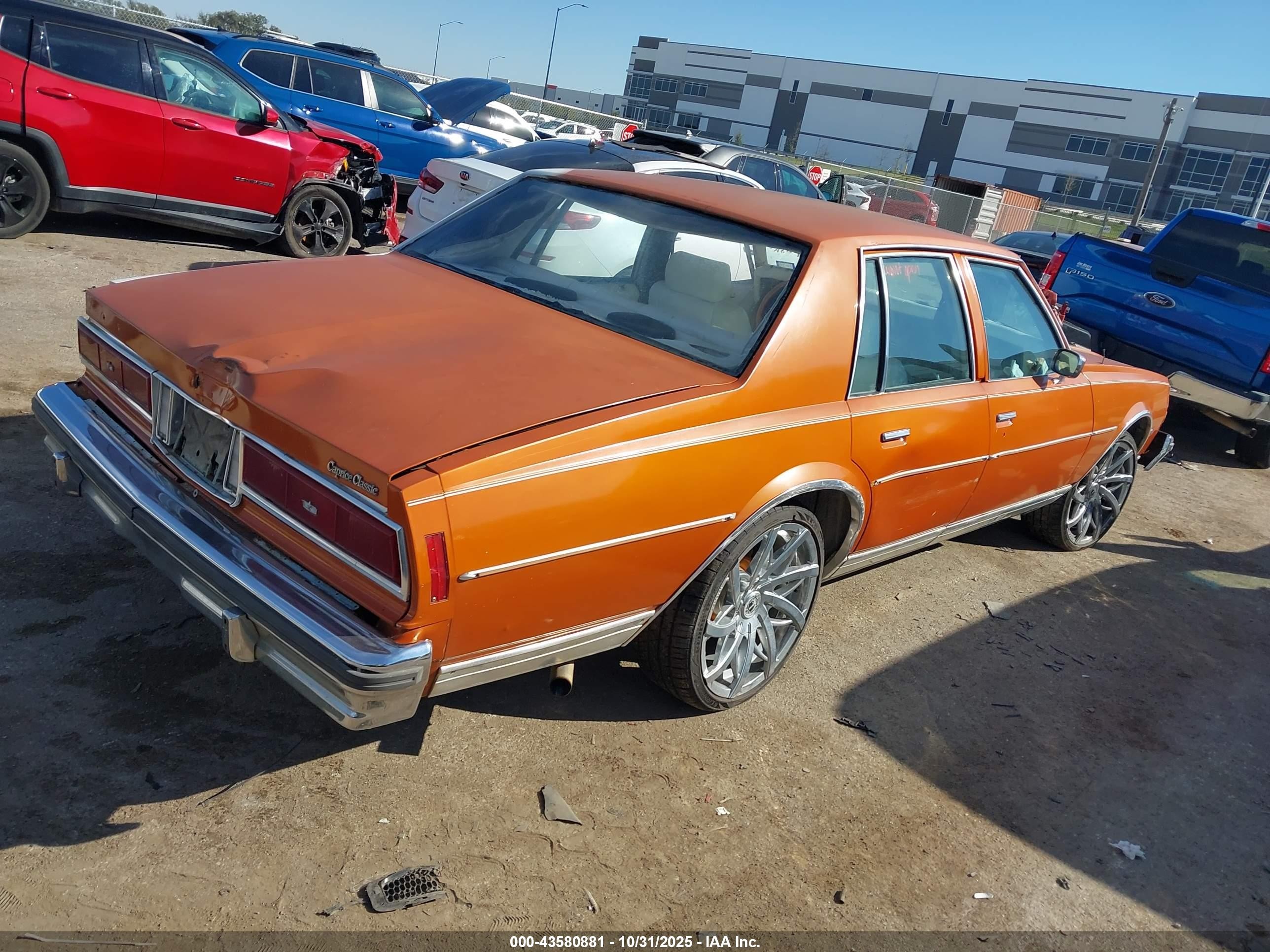 1977 Chevrolet Caprice   Orange vin: 00001N69L7S211531