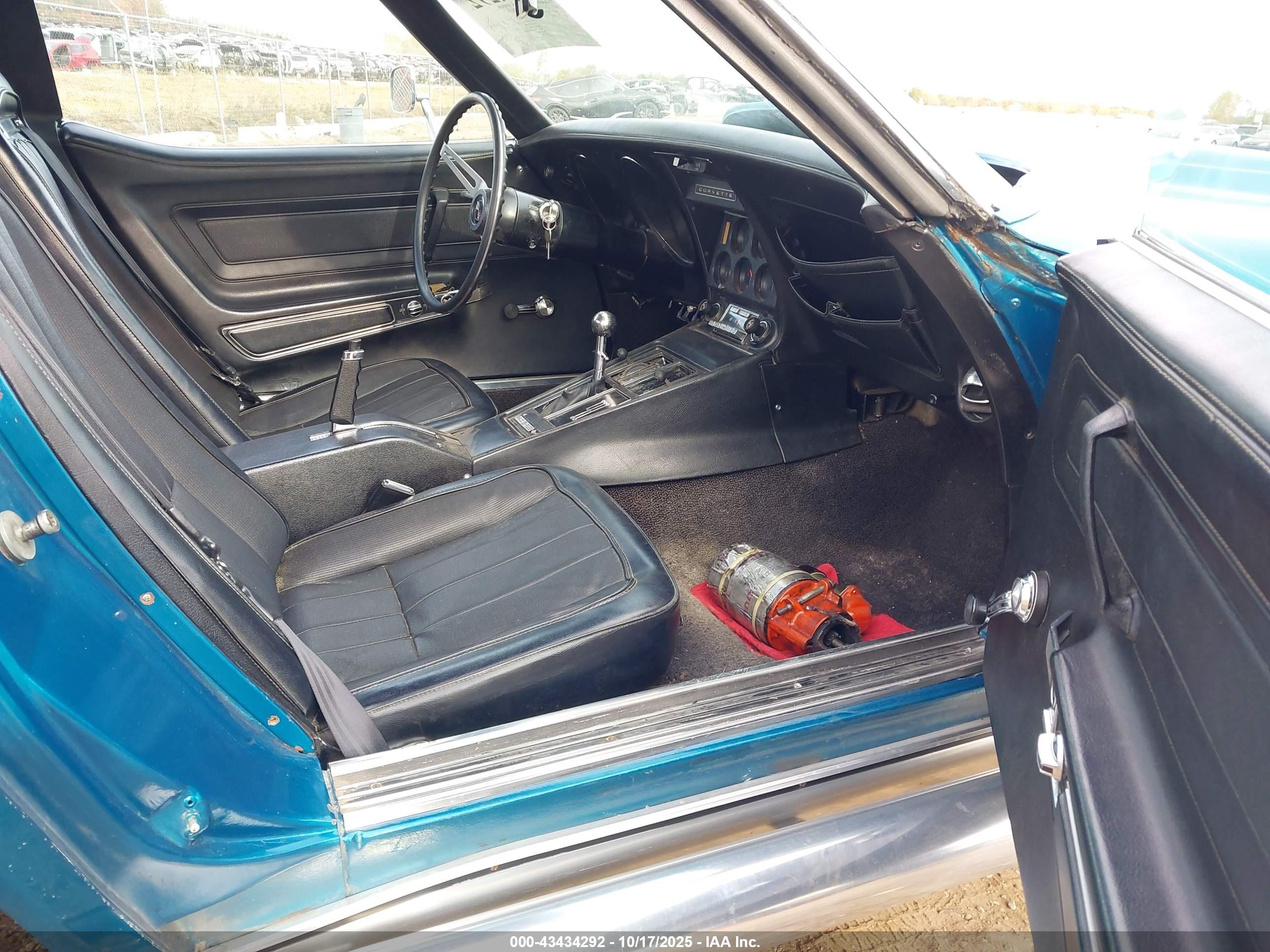 1972 Chevrolet Corvette   Blue vin: 00001Z37W2S525154