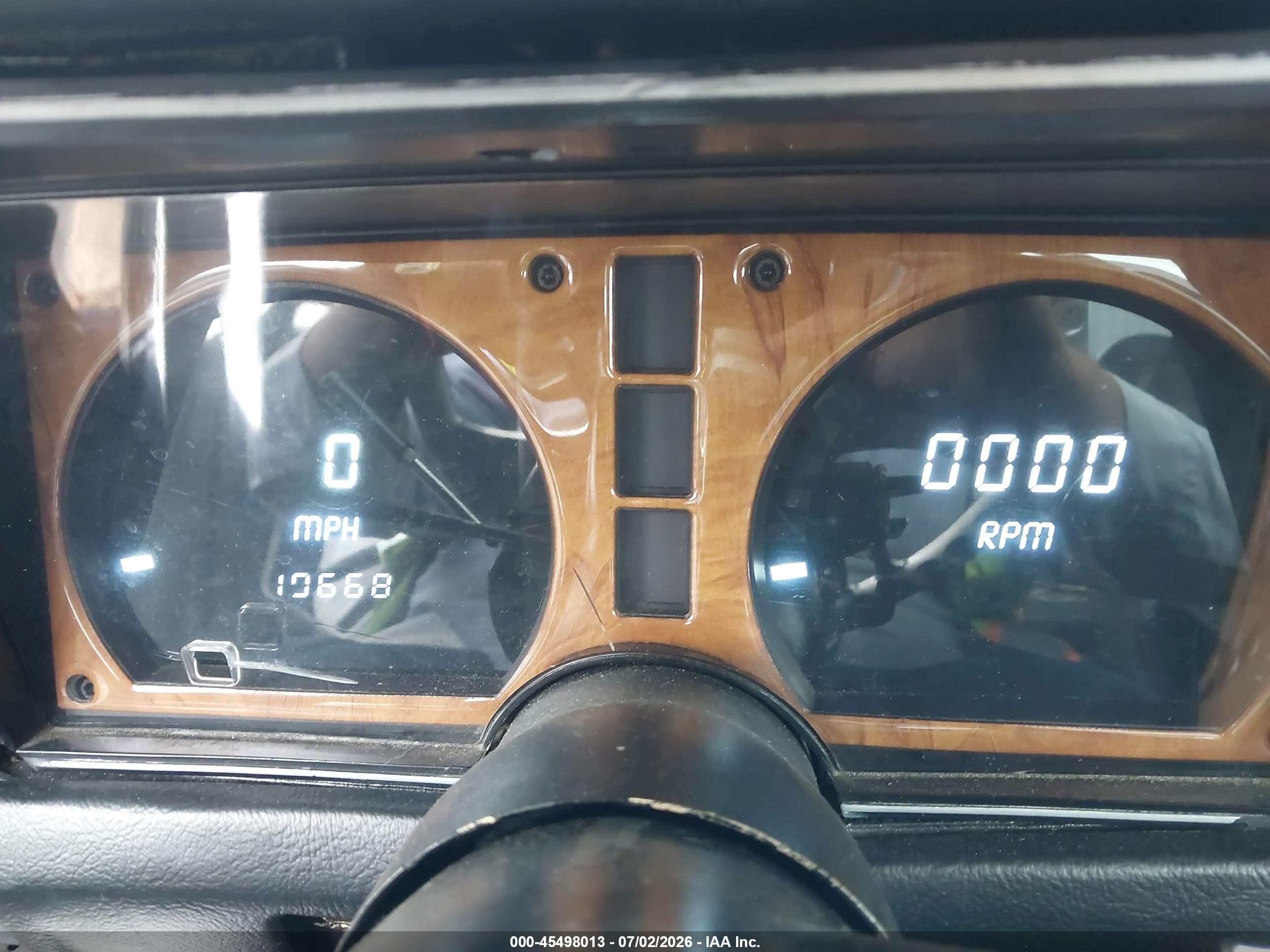 1978 Chevrolet Corvette   Белый vin: 00001Z87L8S402905