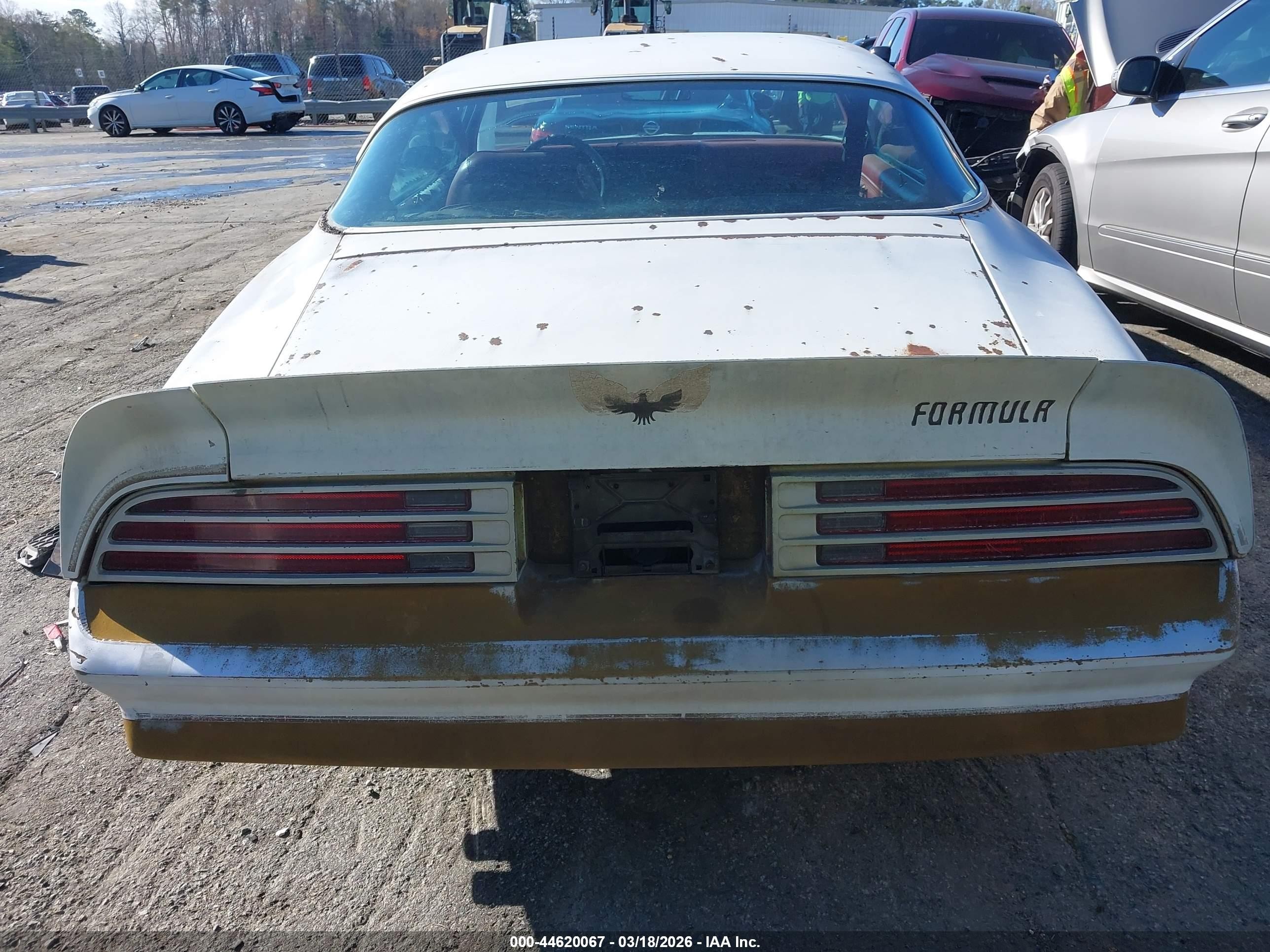 1978 Pontiac Firebird   White vin: 00002U87Z8N146985