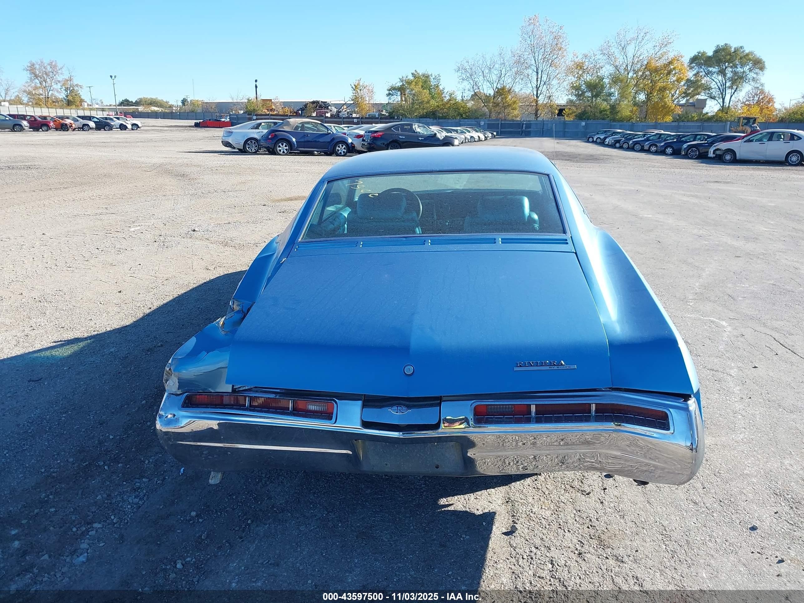 1969 Buick Riviera   Light Blue vin: 0000494879H919909