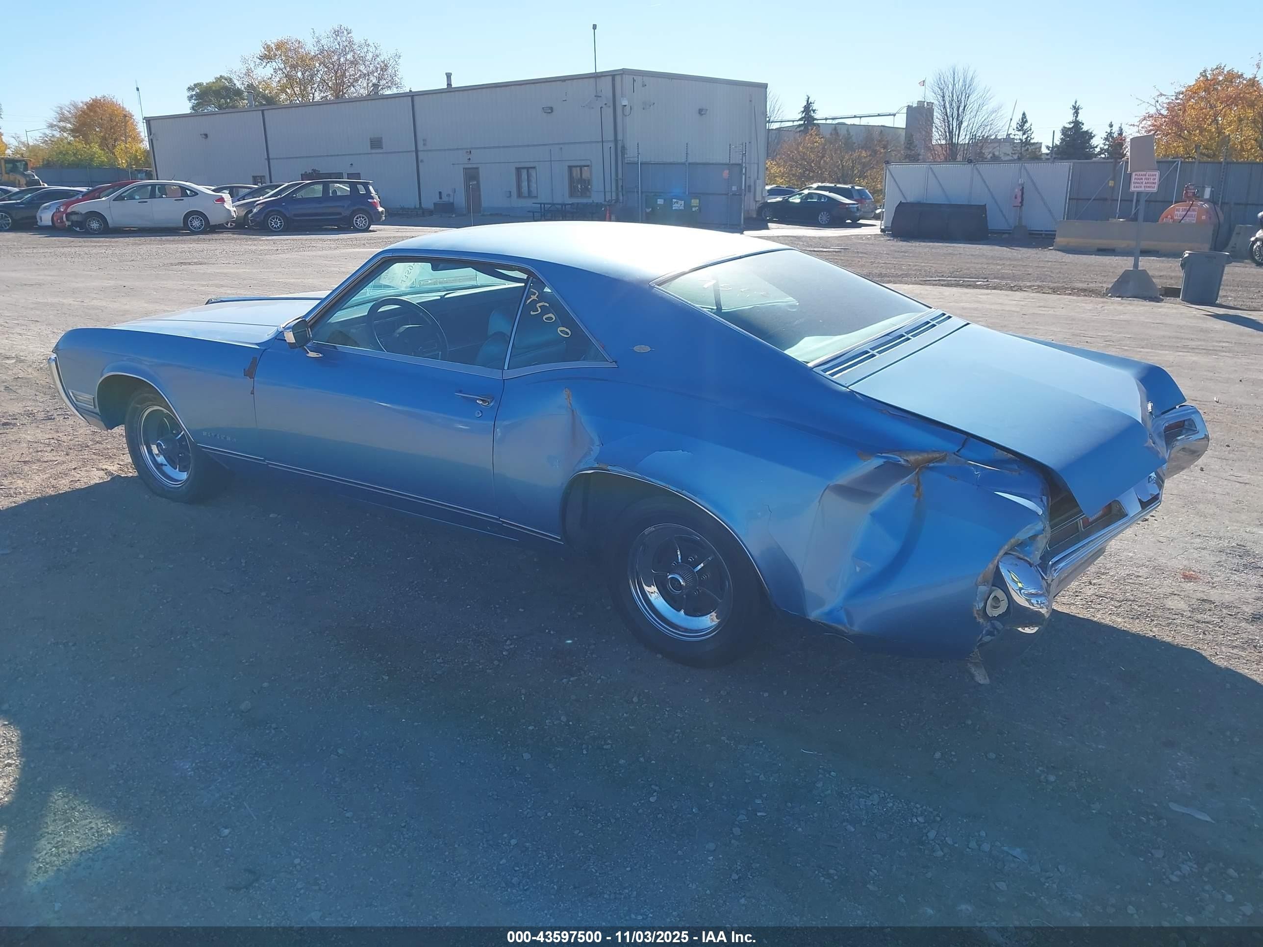 1969 Buick Riviera   Light Blue vin: 0000494879H919909