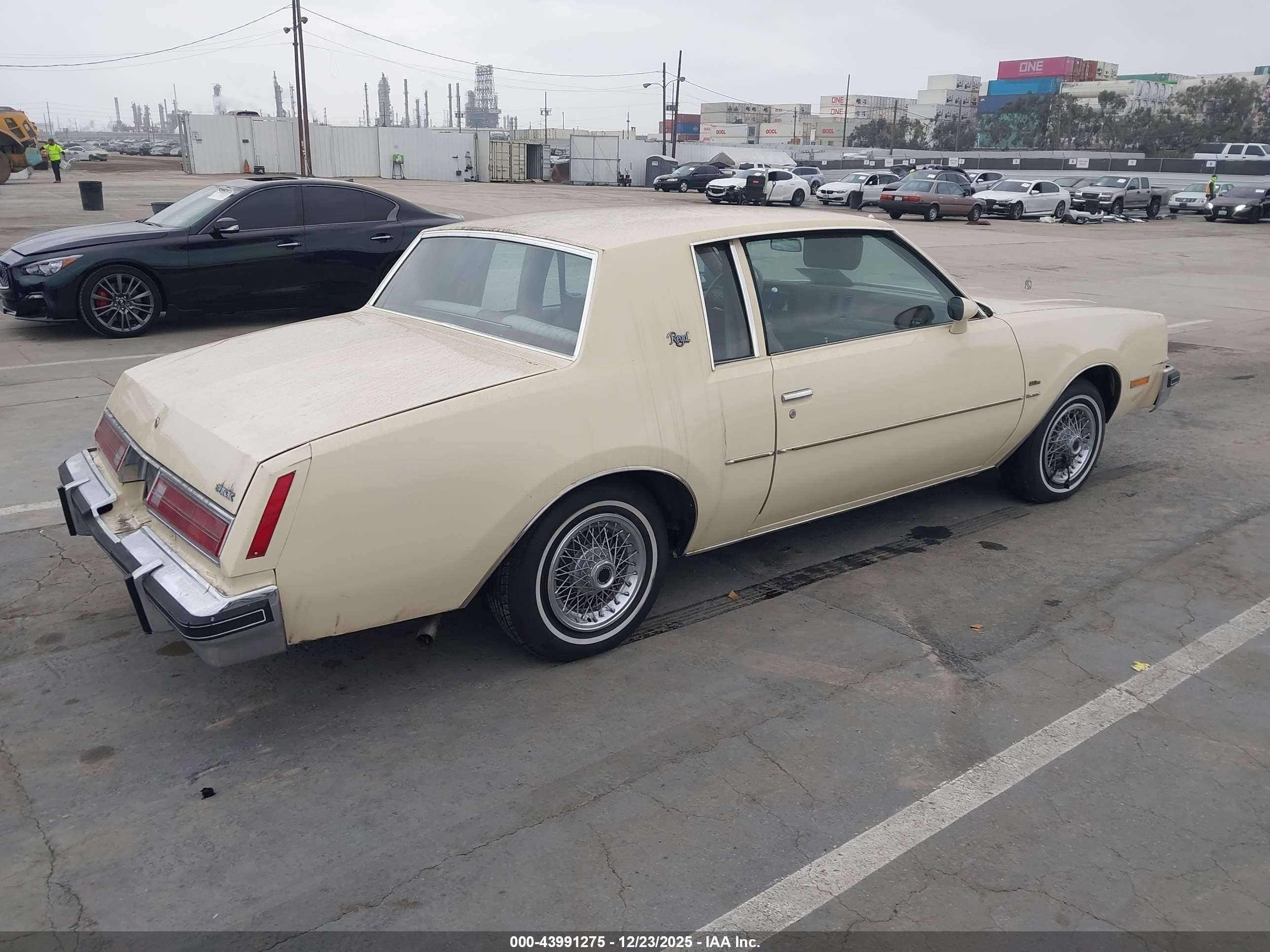 1980 Buick Regal   Cream vin: 00004J47AAZ130699