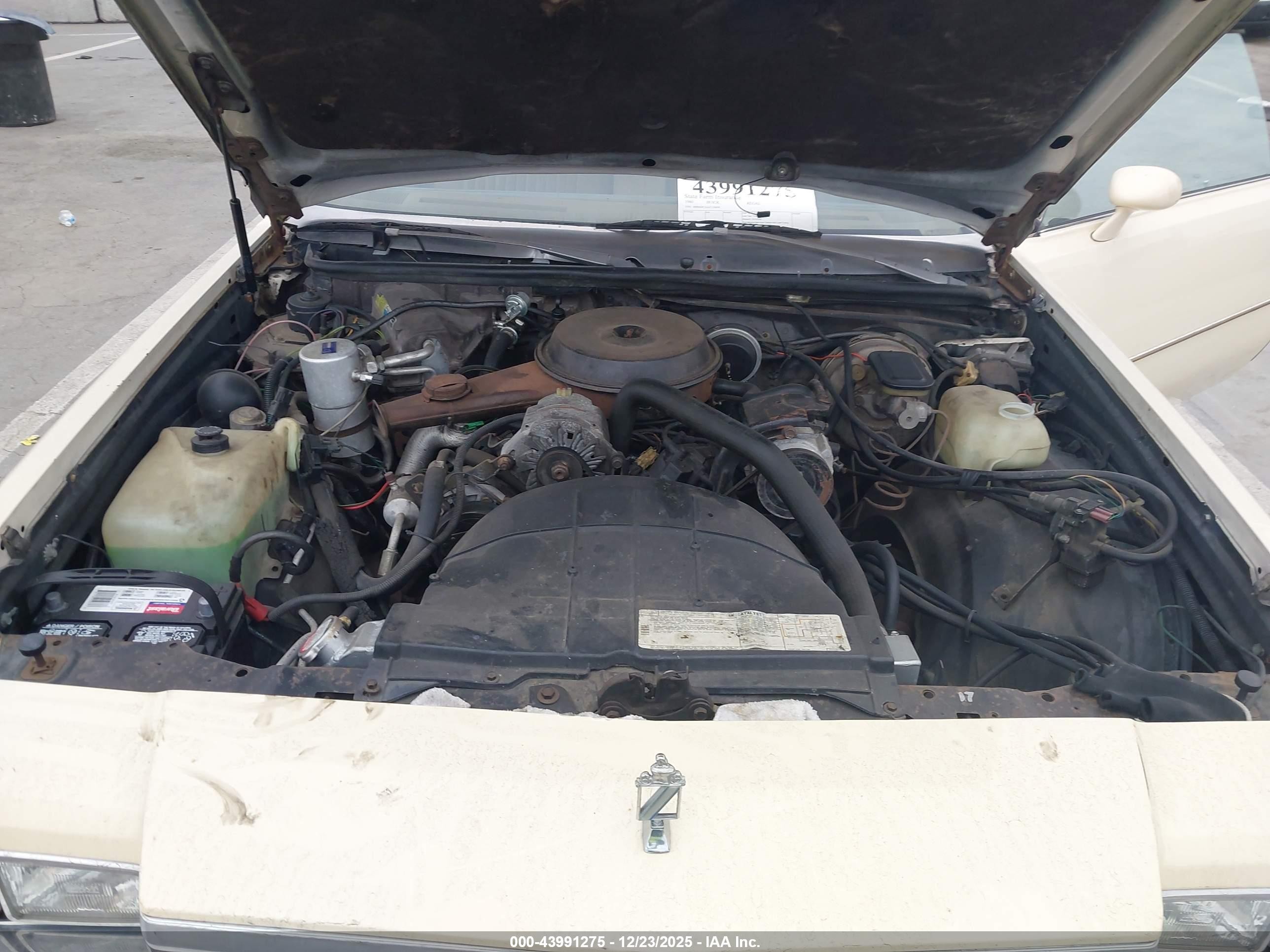 1980 Buick Regal   Cream vin: 00004J47AAZ130699