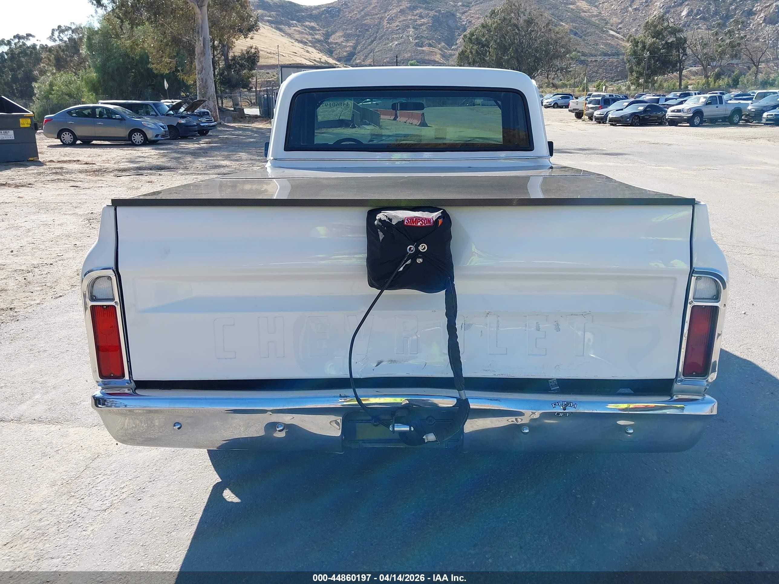 1972 Chevrolet C10 White vin: 0000CCE142B110584