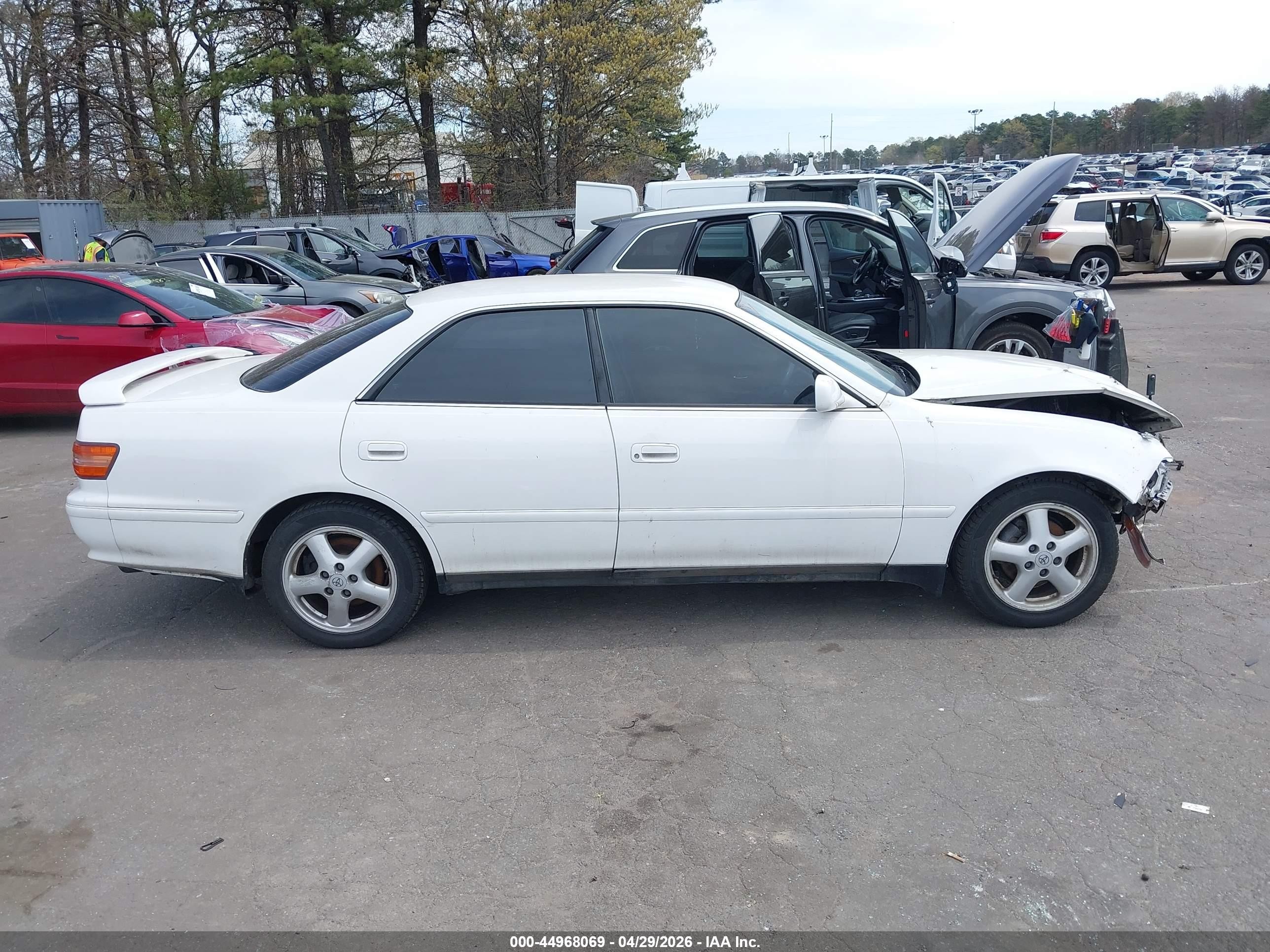 1997 Toyota Tourer   White vin: 0000JZX1006038846