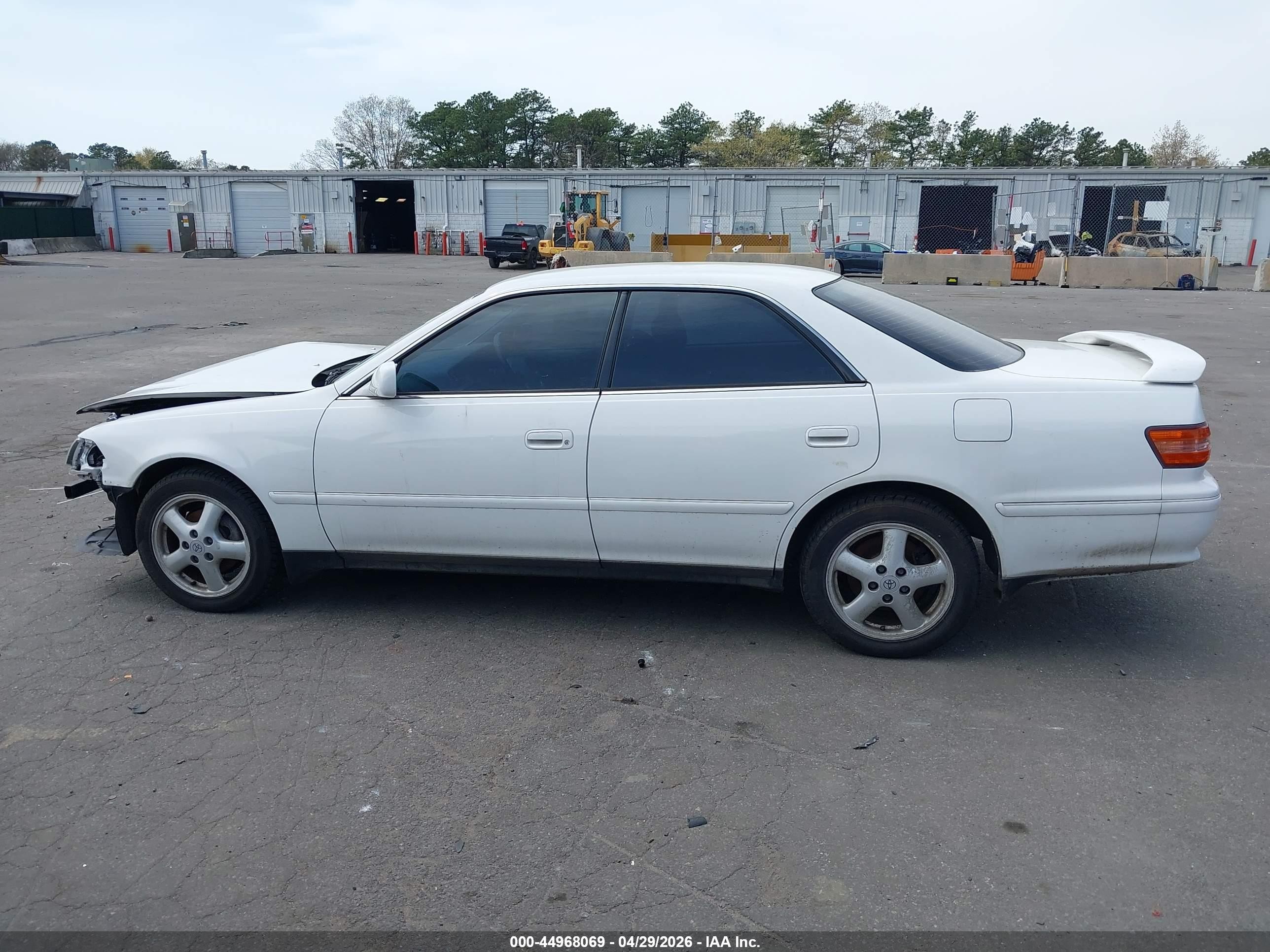 1997 Toyota Tourer   White vin: 0000JZX1006038846