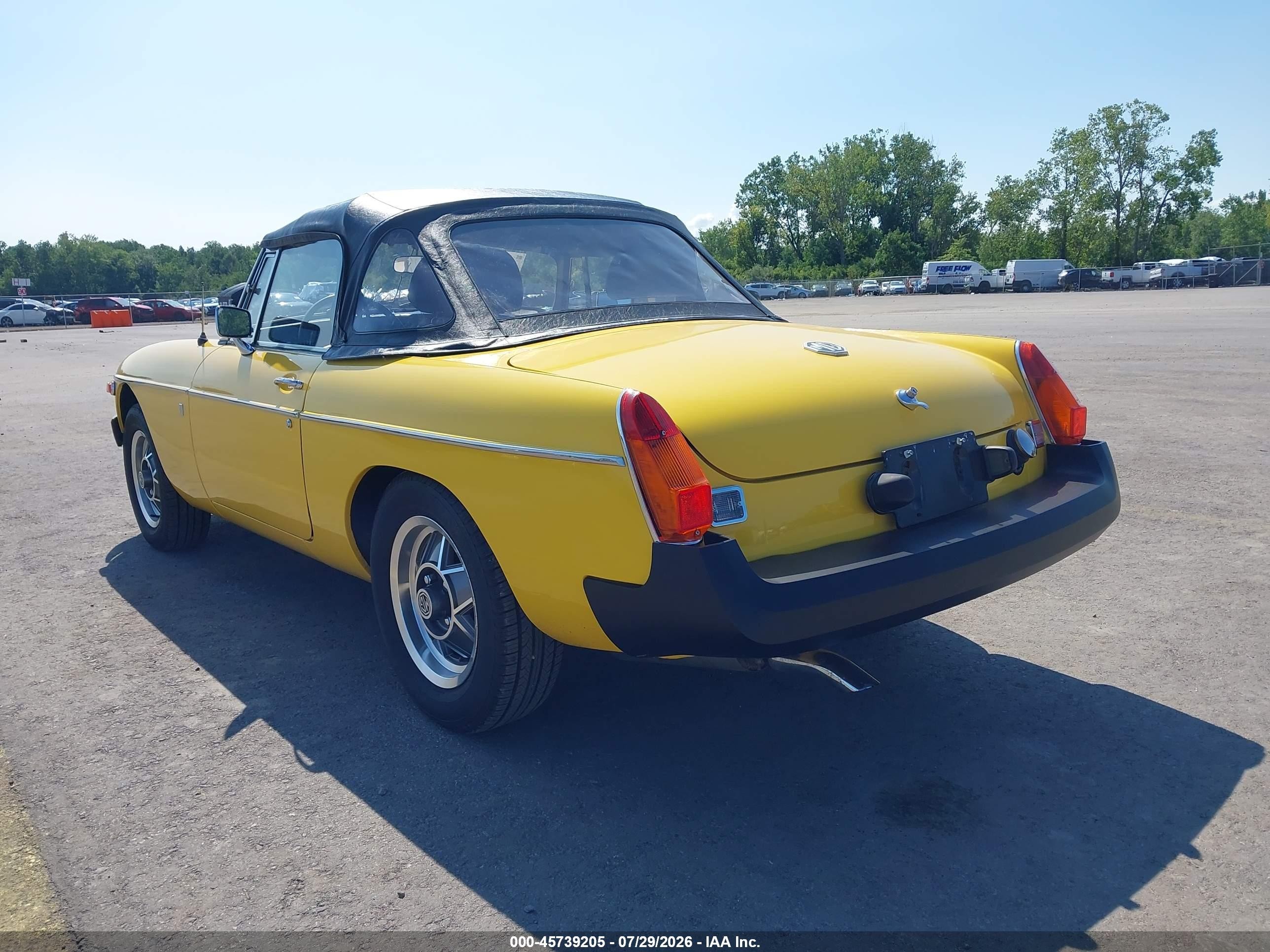 1980 Mg Mgb   Yellow vin: 000GVVDJ2AG514791
