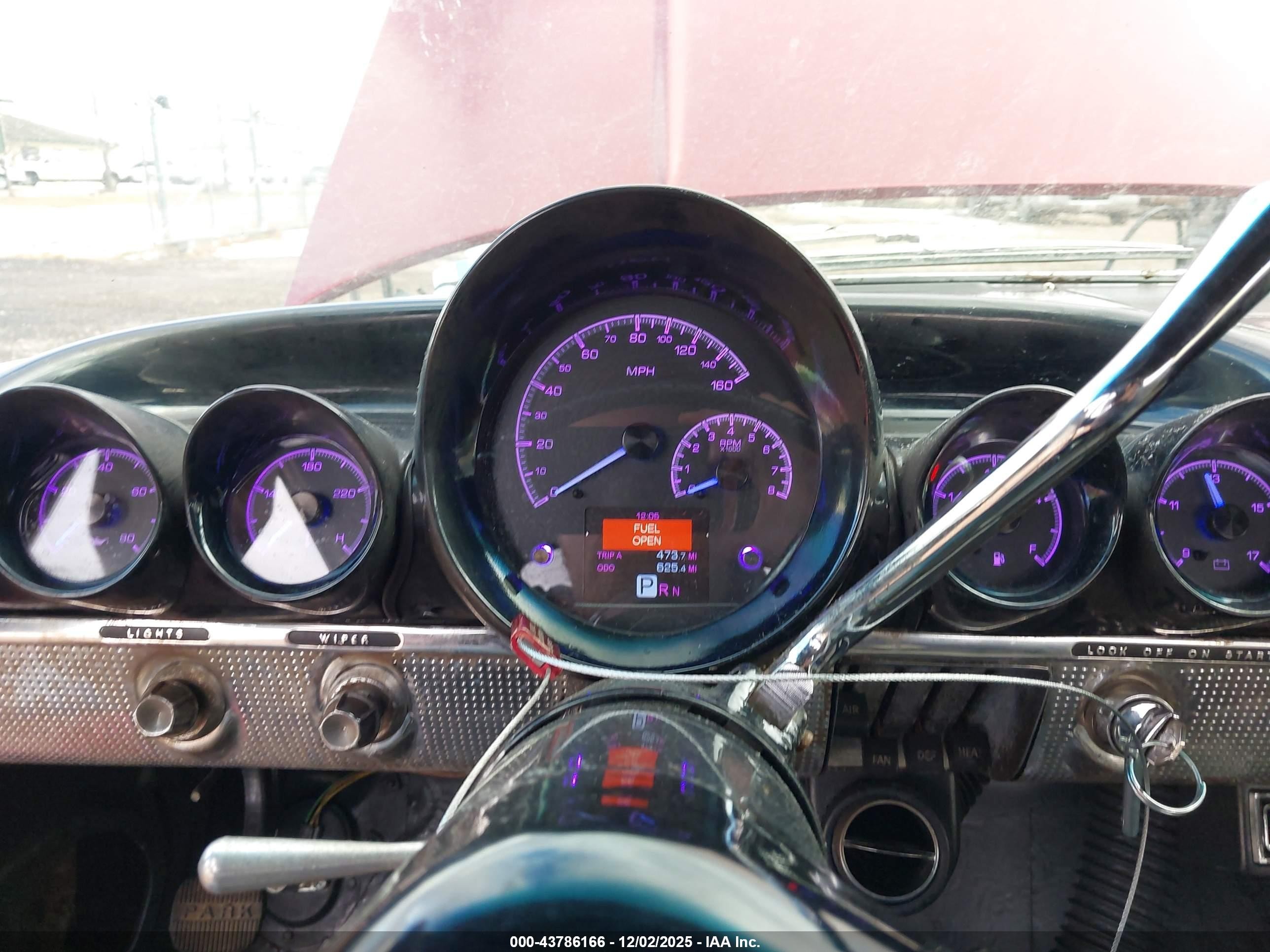 1960 Chevrolet Impala   Бордовый vin: 01837S199991     