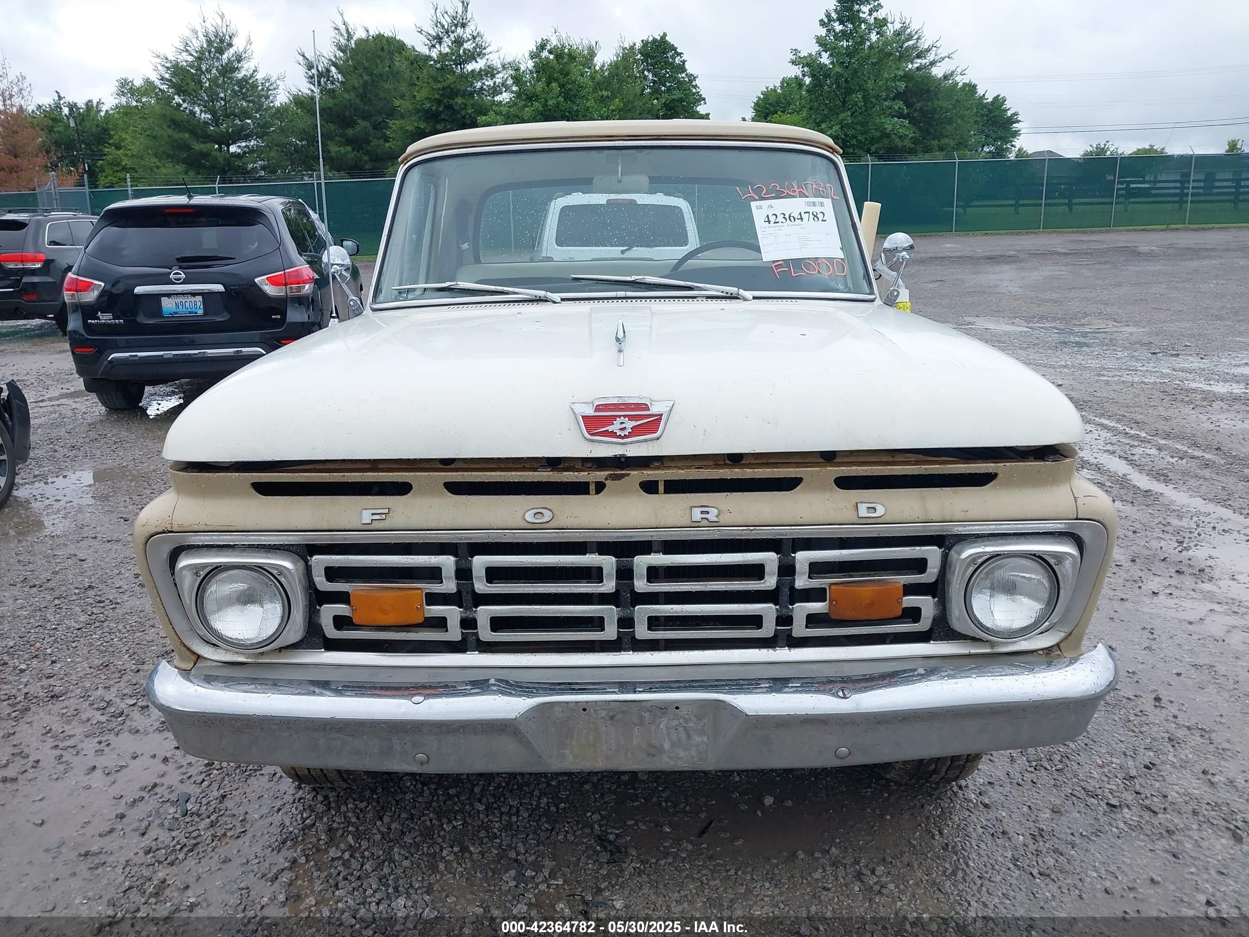 1964 Ford F100   Желто-коричневый vin: 0F10CP540145     