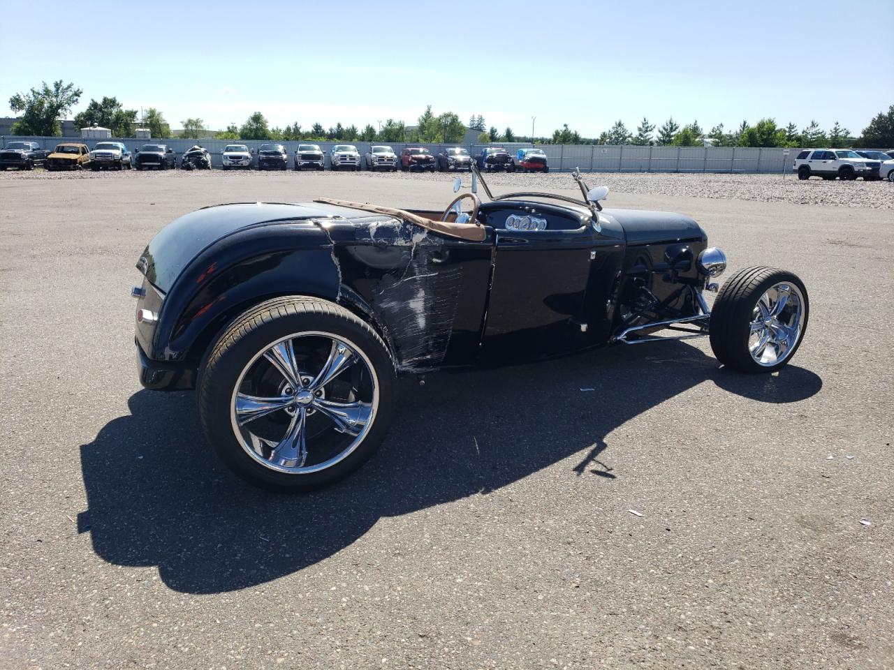 1932 Ford Model A   Black vin: 100000000016876WI