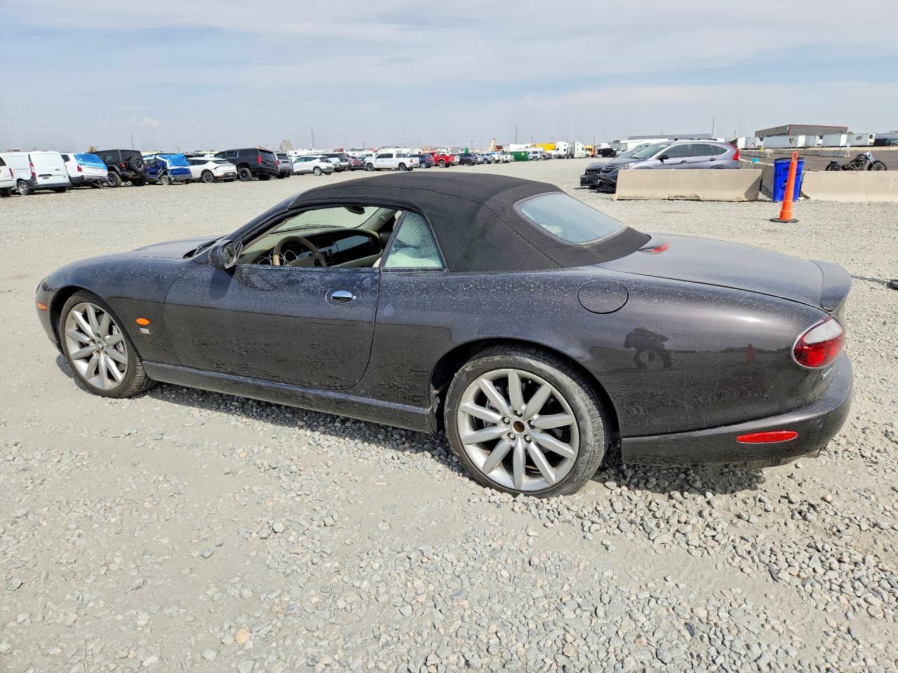 2006 Jaguar Xkr Gray vin: SAJDA42B663A47792
