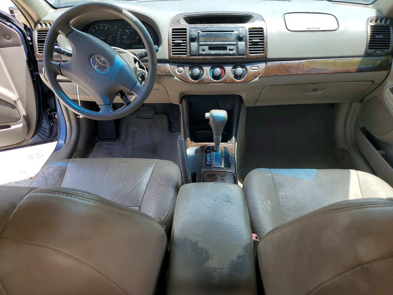 2002 Toyota Camry Le Blue vin: 4T1BE32K32U533865