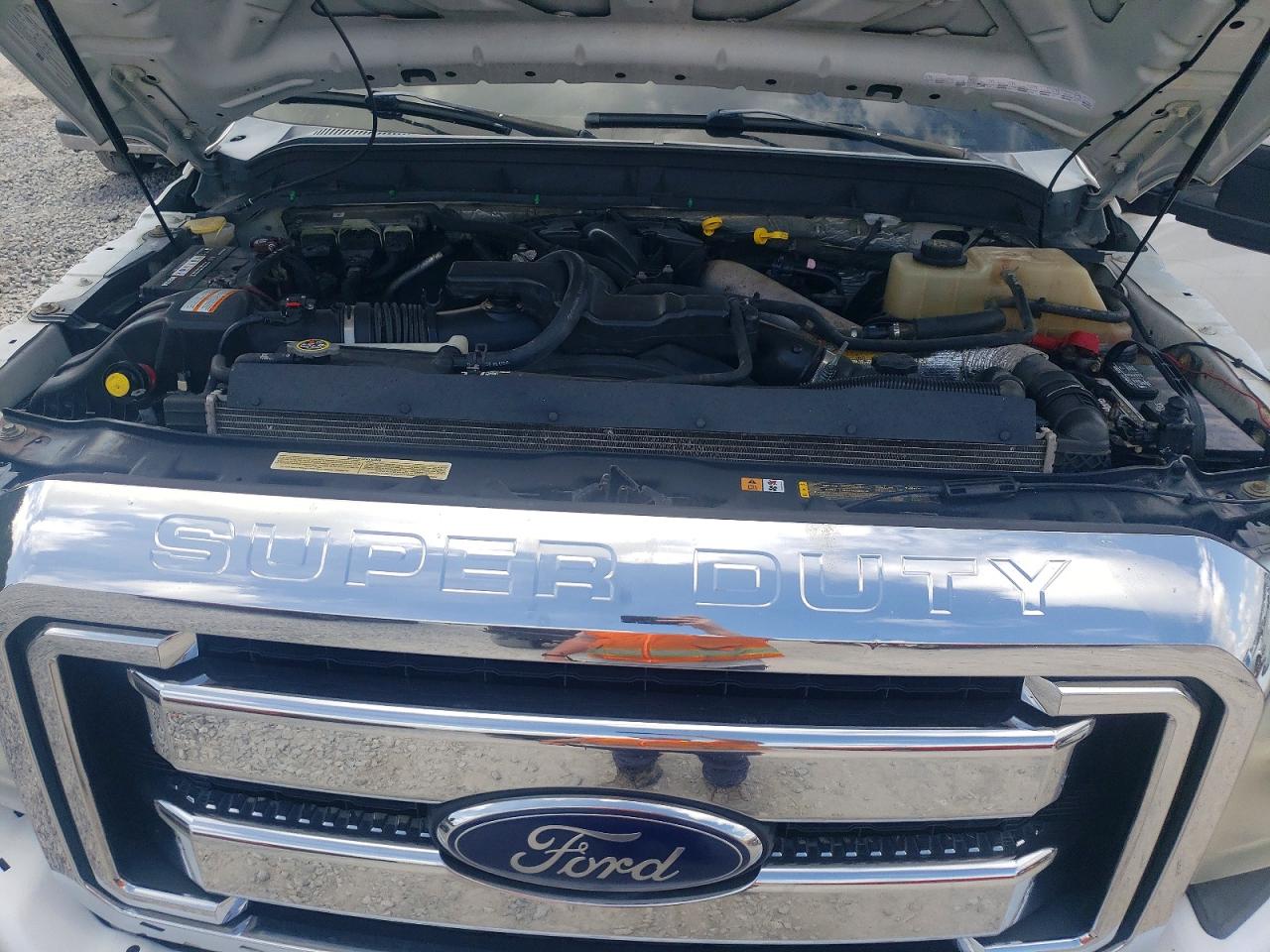 2014 Ford F250 Super Duty Белый vin: 1FT7W2BT8EEA83655