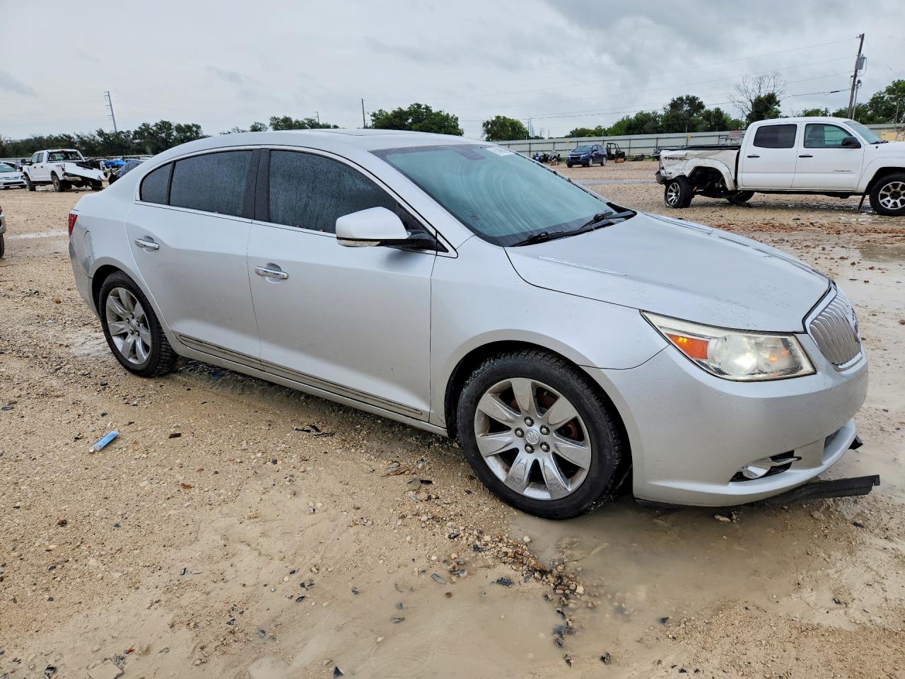 2010 Buick Lacrosse Cxl Silver vin: 1G4GC5EG0AF256626