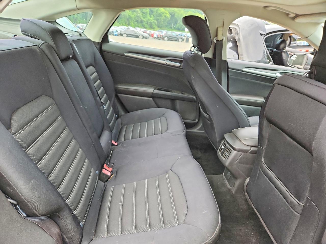 2013 Ford Fusion Se Gray vin: 3FA6P0H74DR173636