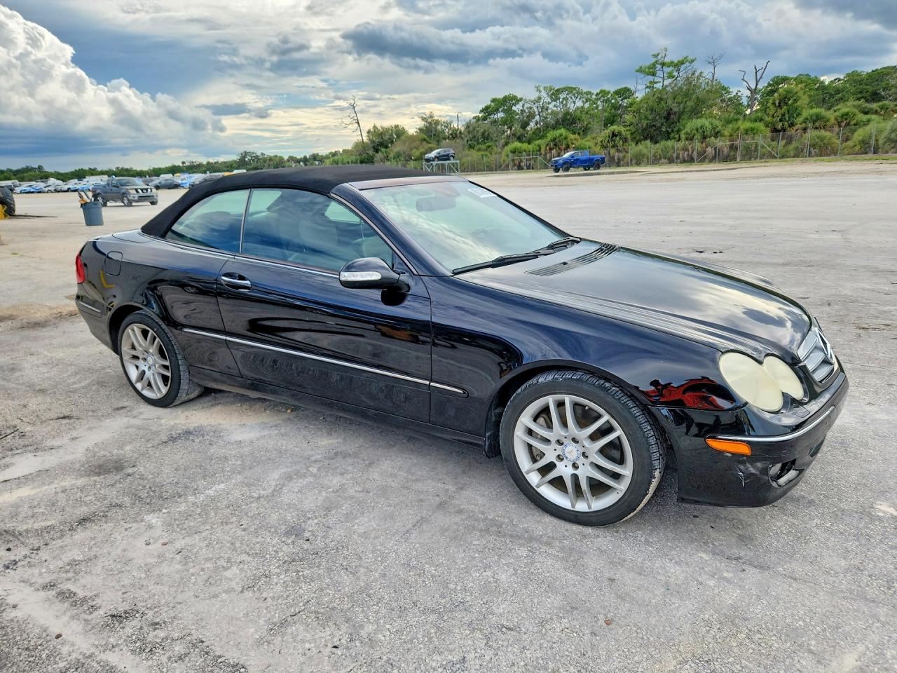 2009 Mercedes-benz Clk 350 Black vin: WDBTK56F69T107693