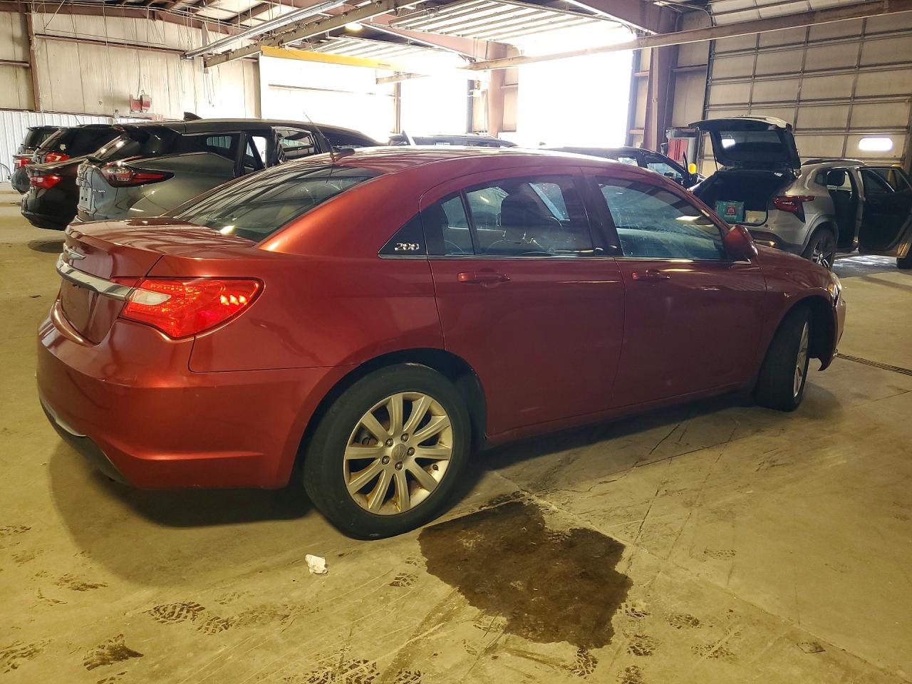 2012 Chrysler 200 Touring Red vin: 1C3CCBBB4CN168556
