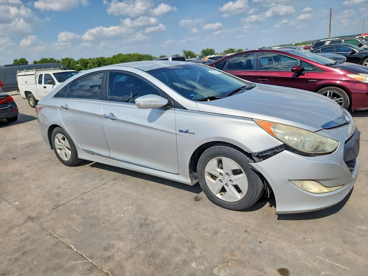 2012 Hyundai Sonata Hybrid Silver vin: KMHEC4A44CA026519